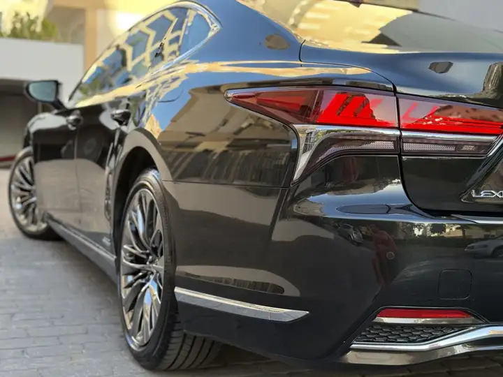 Lexus LS 2018, foto 9