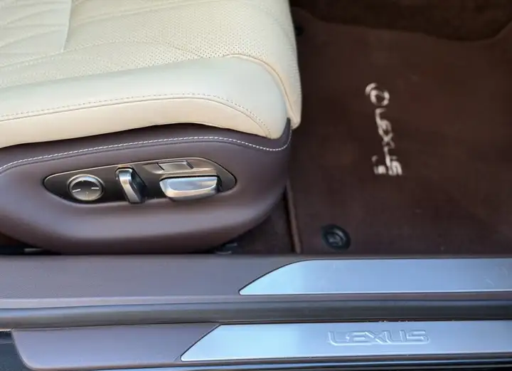 Lexus LS 2018, foto 5