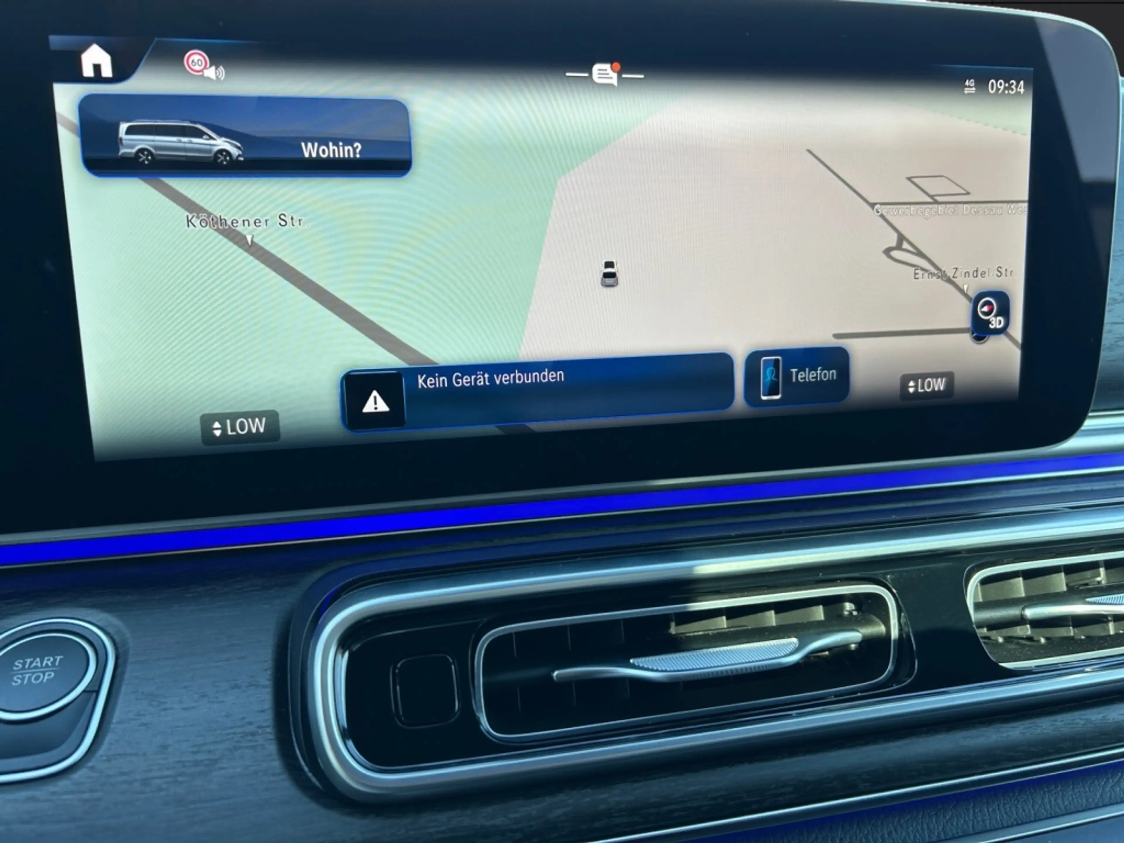 Mercedes-Benz EQV 300 AVANTGARDE PANO*AIRMATIC*LED*NAVI*DISTR — photo 8