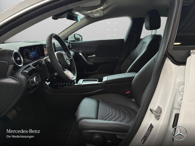 Mercedes-Benz CLA 180 PROGRESSIVE+LED+KAMERA+7G — photo 11