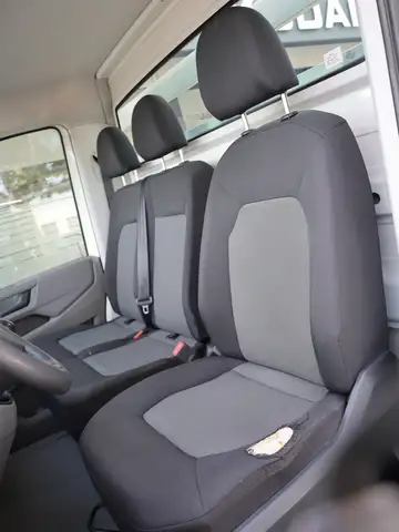 Volkswagen Crafter view 11