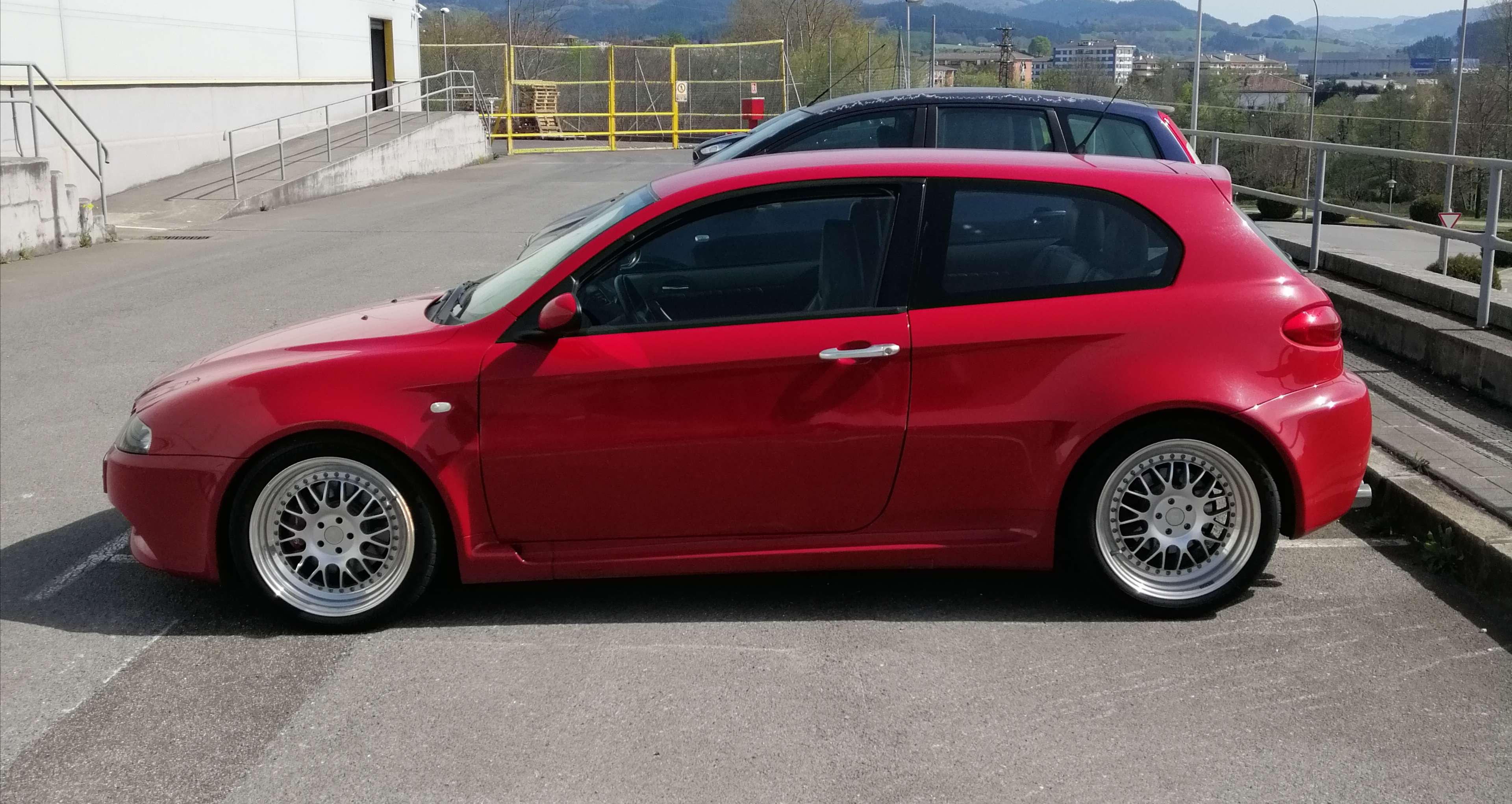 Alfa Romeo 147 147 3.2 V6 GTA 24v 6M GTA - foto 1