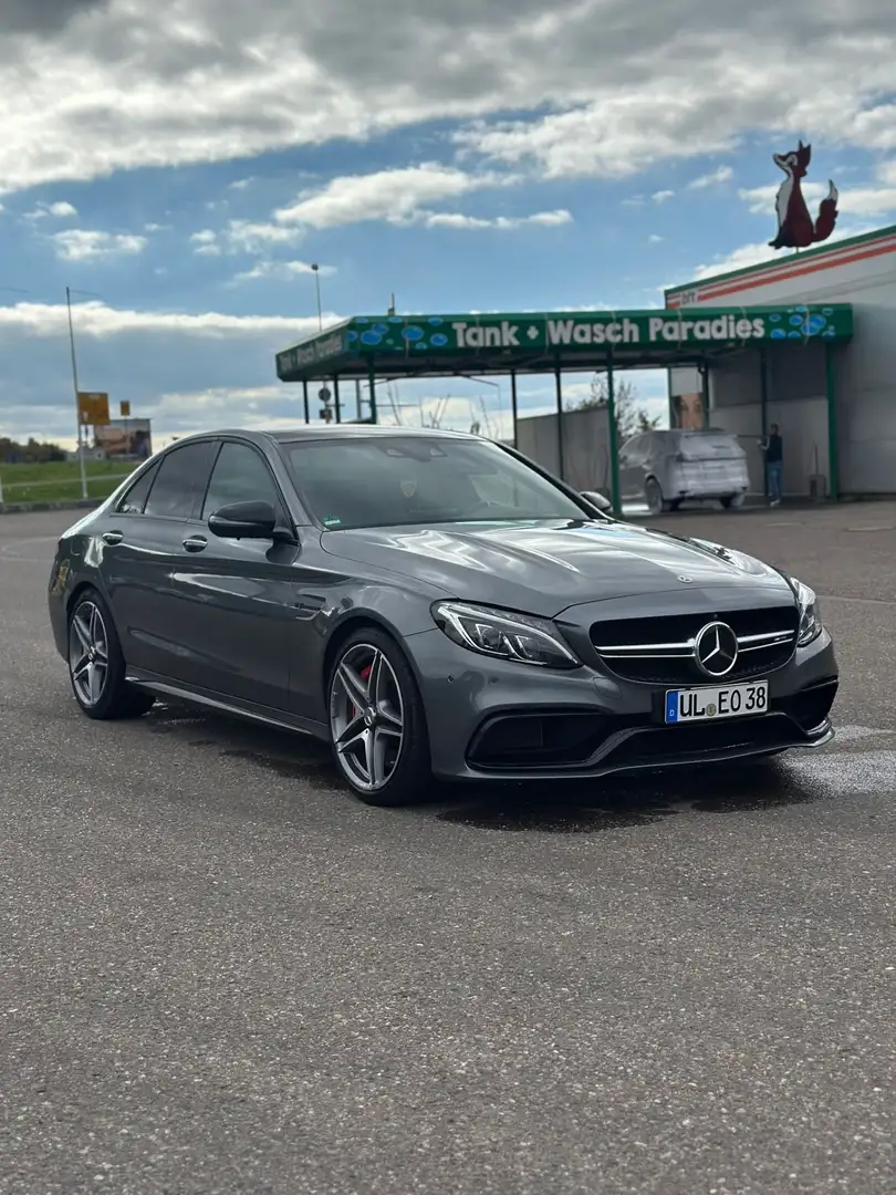 Mercedes-Benz C 63 AMG C 63 S AMG (205.087) Grau - 1