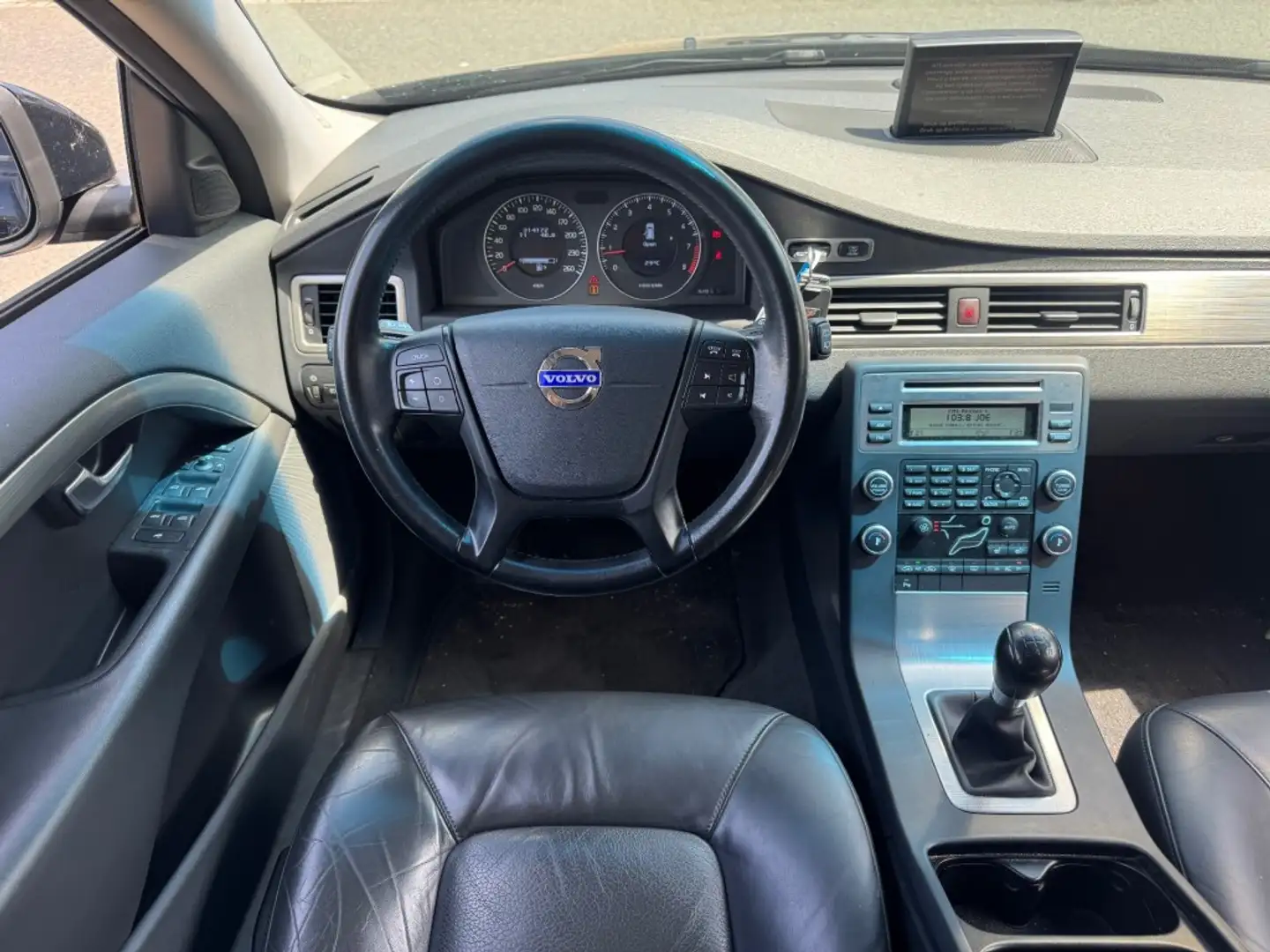 Volvo V70 2.0 Limited Edition LEER EXPORT / HANDEL PRICE Чорний - 2