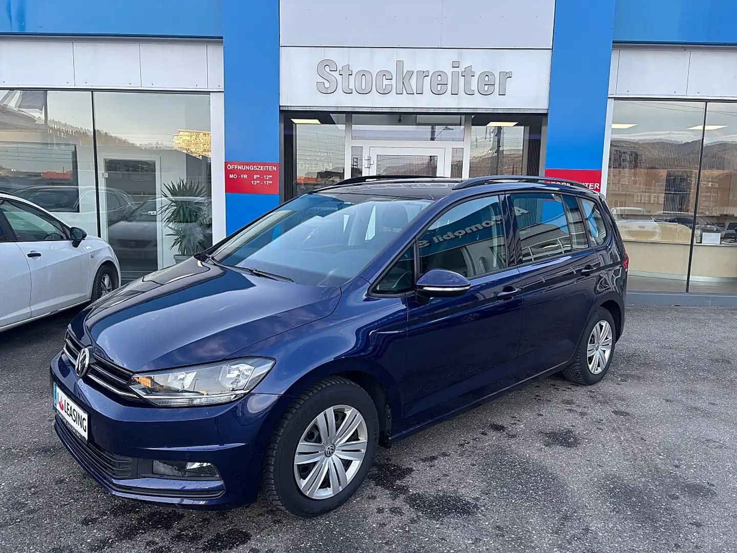 Volkswagen Touran 1,6 SCR TDI DSG*PDC*FREISPRECH* Blau - 1