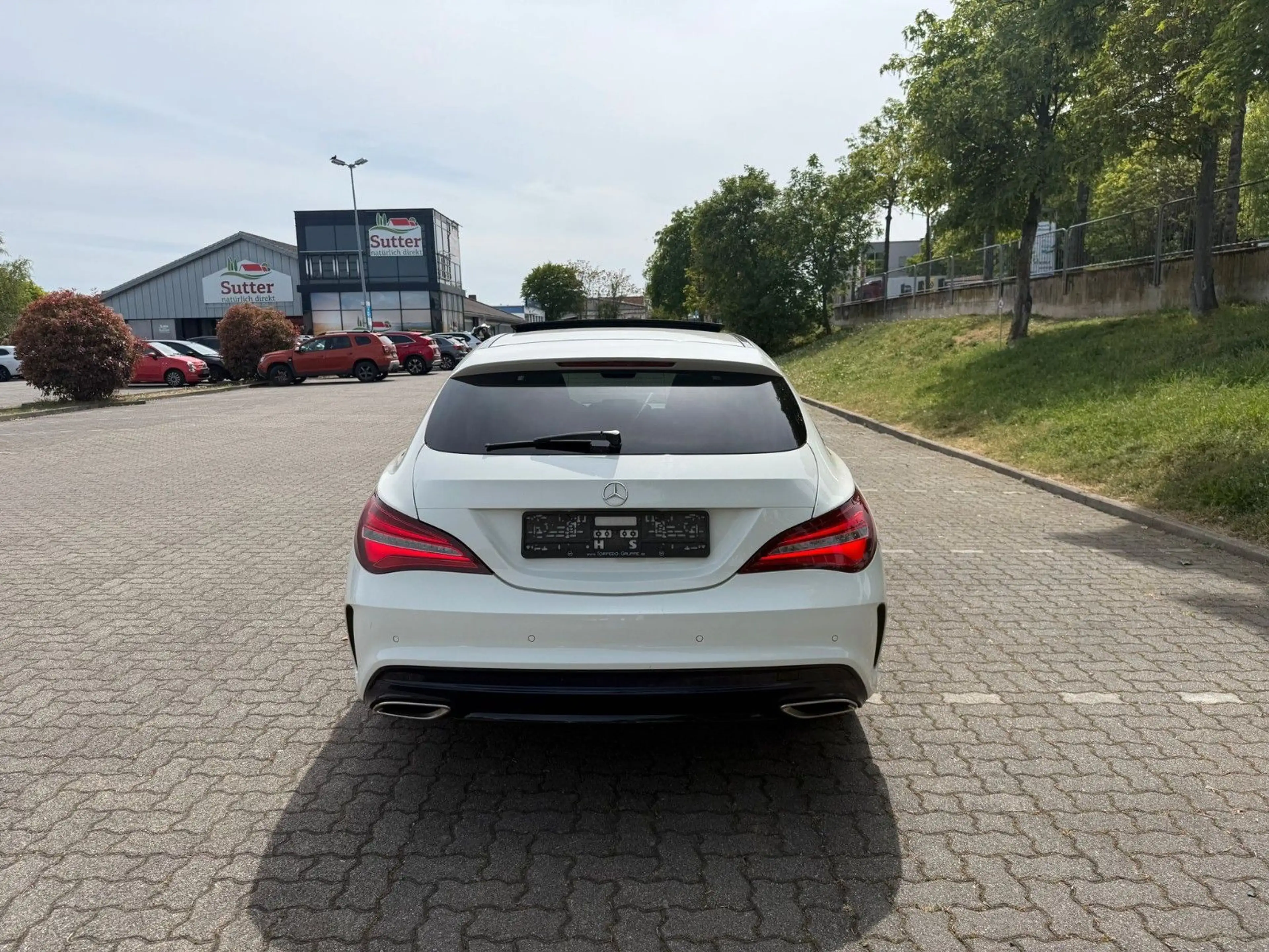Mercedes-Benz CLA 220 AMG Line/Night/Pano — photo 6