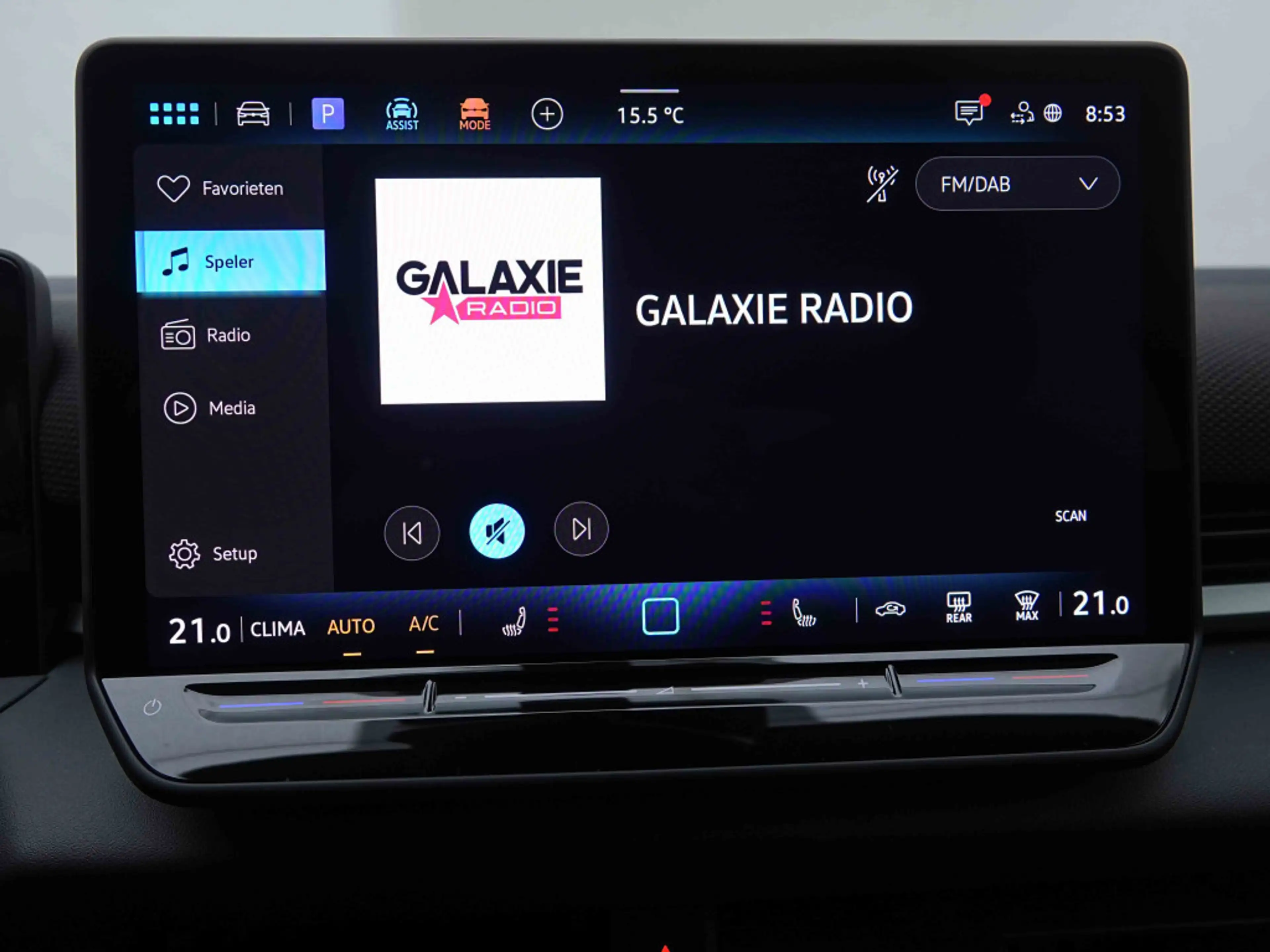 Volkswagen T-Roc 1.5 eTSi 150 AUT R-Line | Carplay | CAM | Keyless | Heated Seats — photo 13