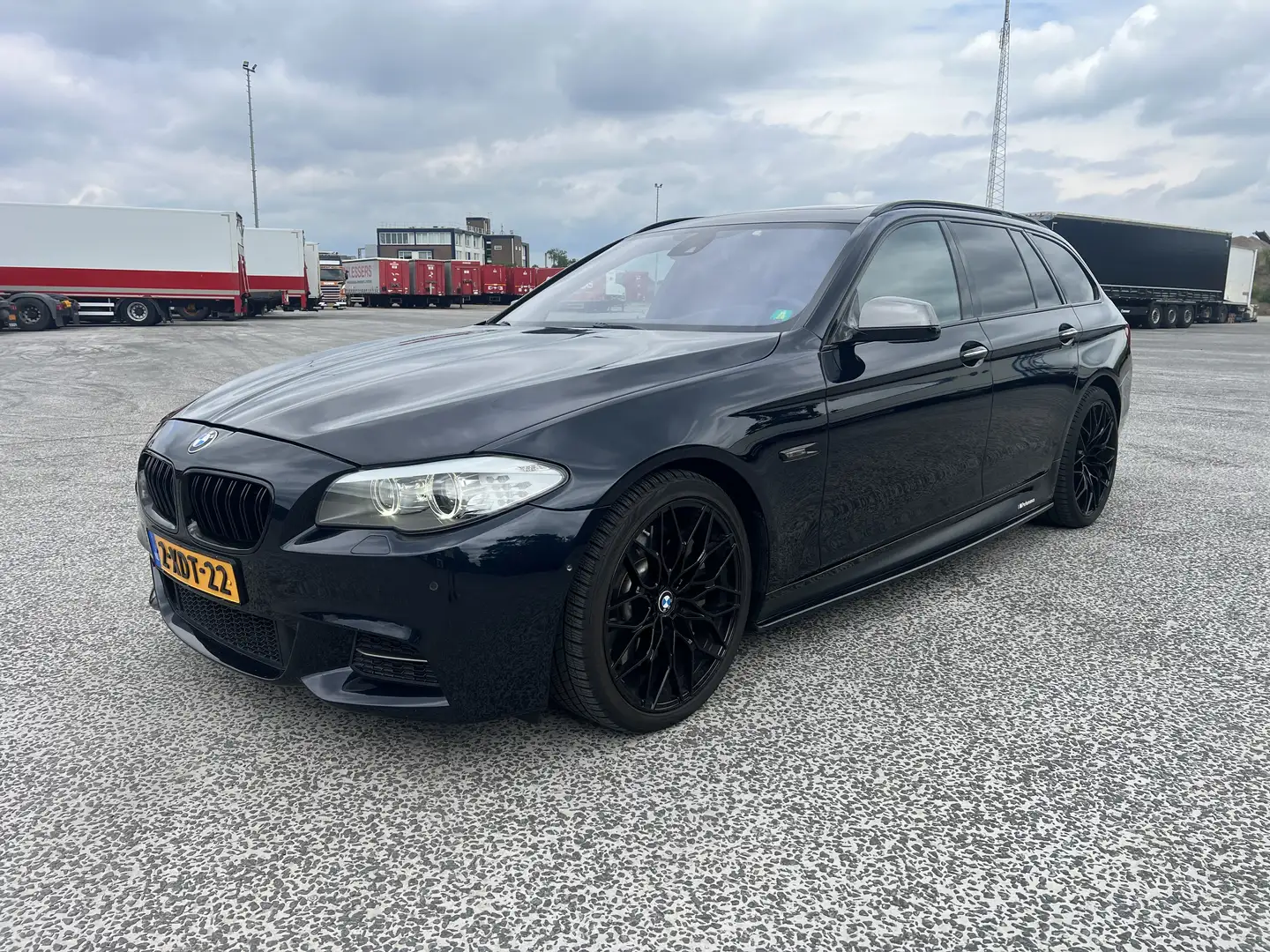 BMW 550 M550xd, full options, 280kw Zwart - 1