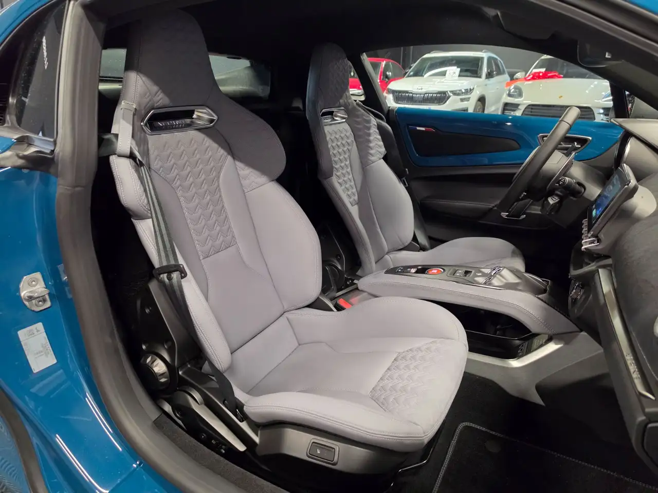 Alpine A110 2025 — фото 12