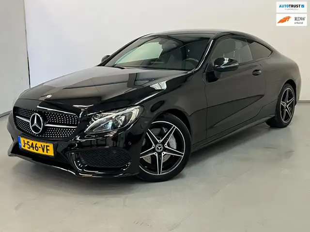 Mercedes-Benz C 250 Coupé AMG Night Edition / Burmester / Leder