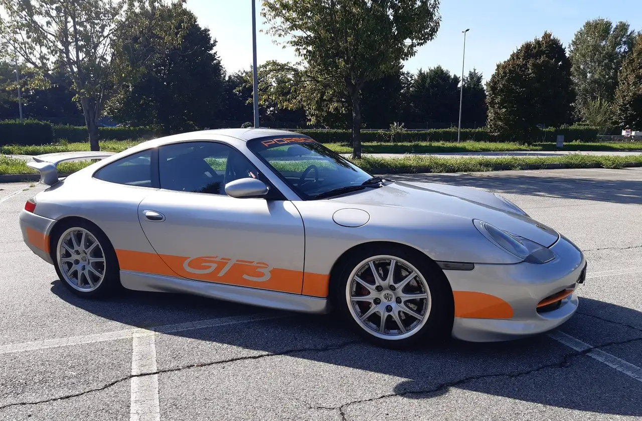 Porsche 911 Coupe 3.6 GT3 MK1, (Book Service + ASI), foto 4