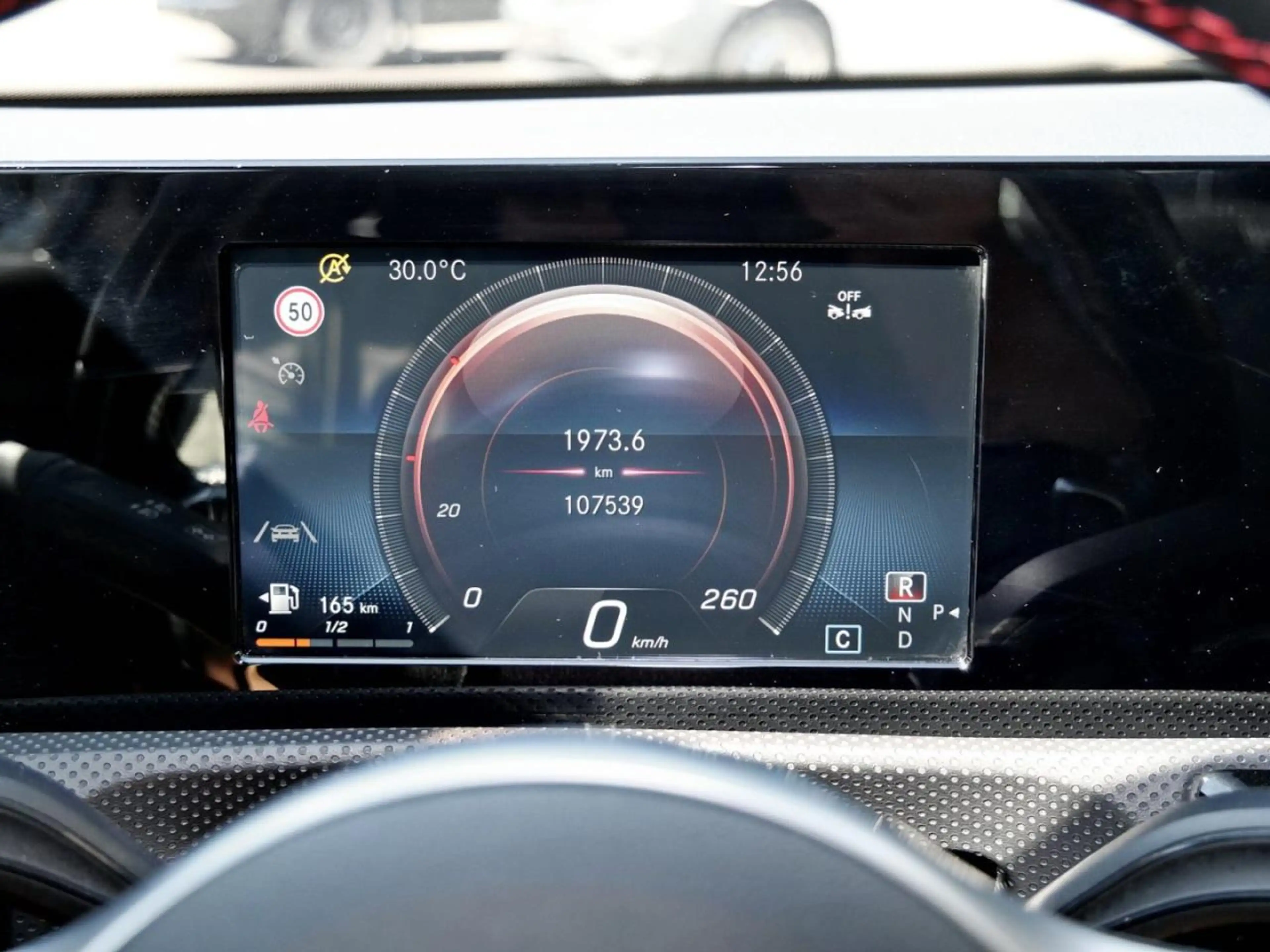 Mercedes-Benz A 180 d Limousine AMG Navi Plus Advanced Sound — photo 13