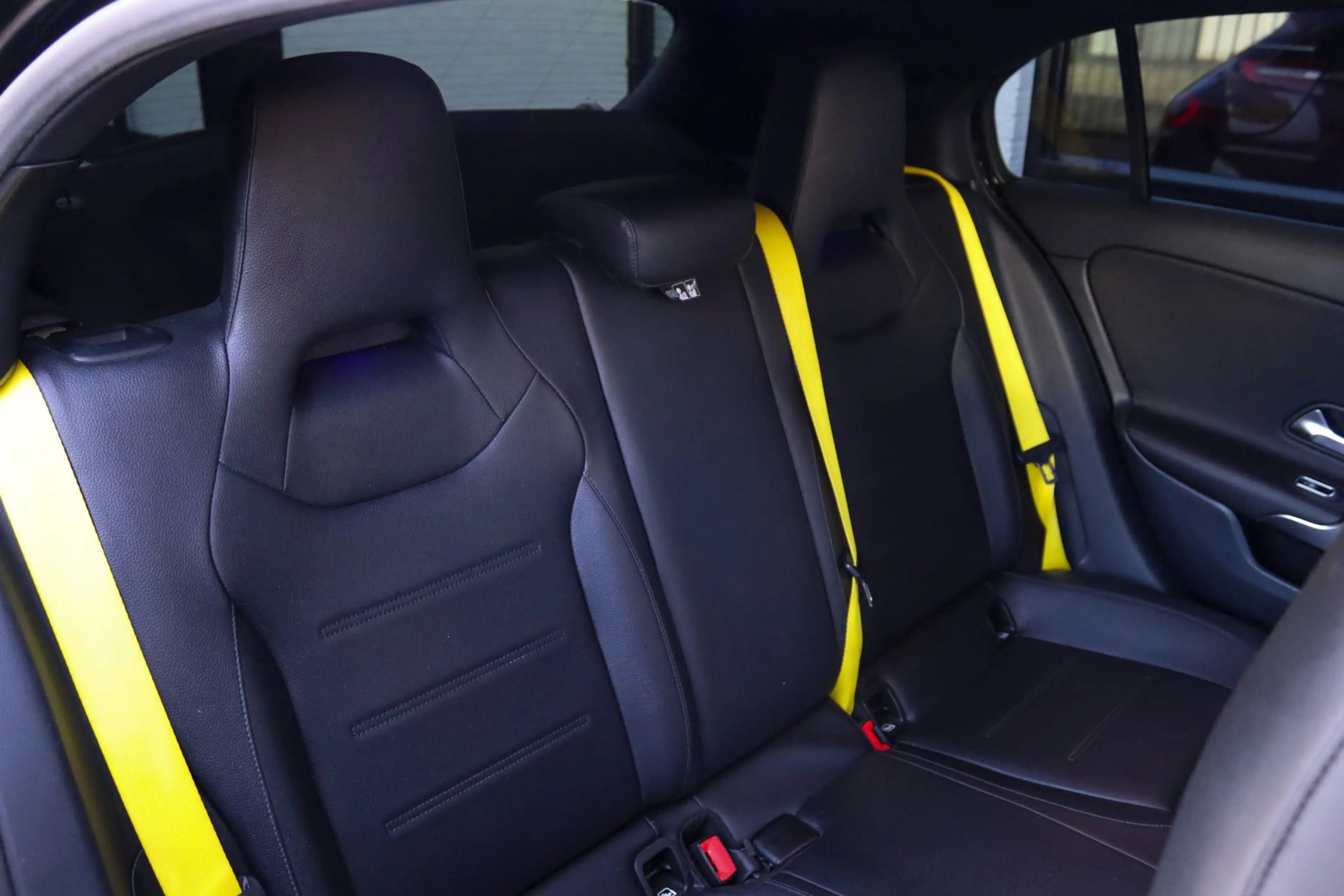 Mercedes-Benz A 250 EDITION 1 AMG PANO SFEER CAMERA — photo 15
