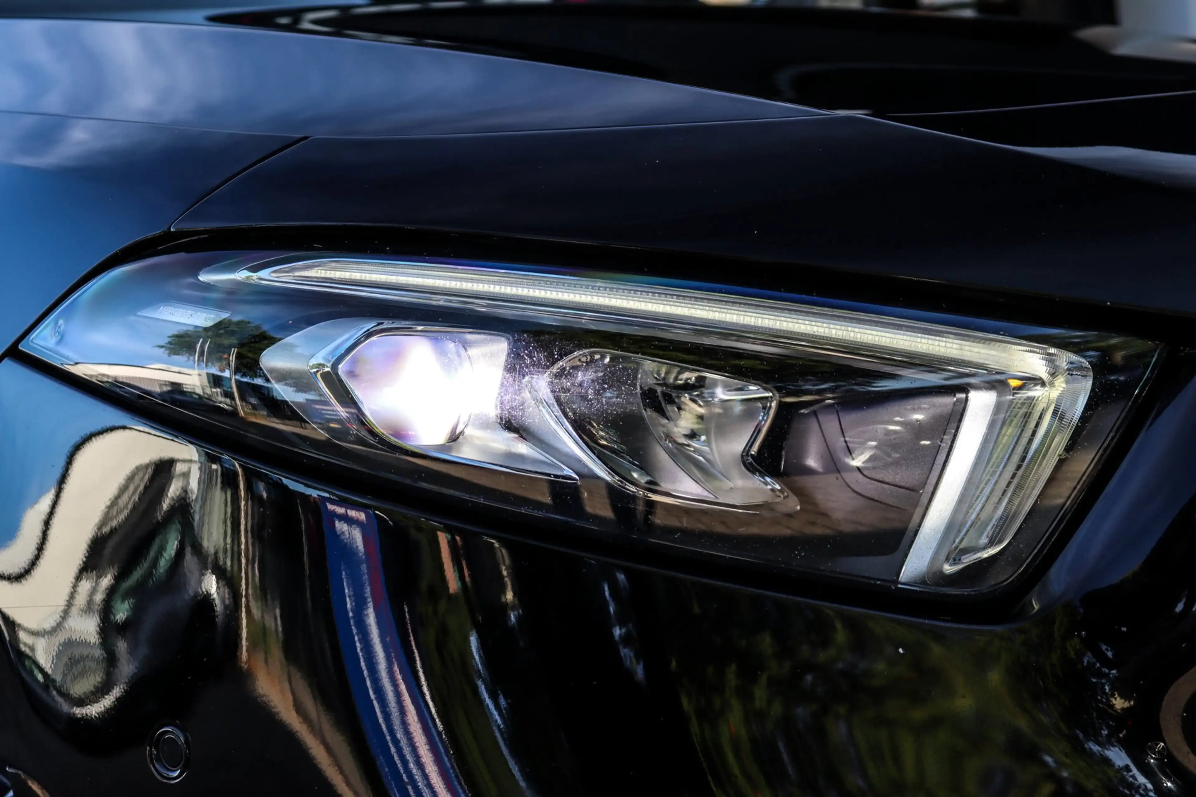 Mercedes-Benz A 250 EDITION 1 AMG PANO SFEER CAMERA — photo 5