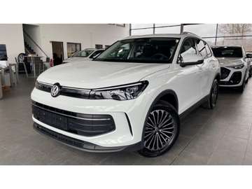 1.5 Prime el. AHK Navi Kamera IQ-Light Ambiente vi