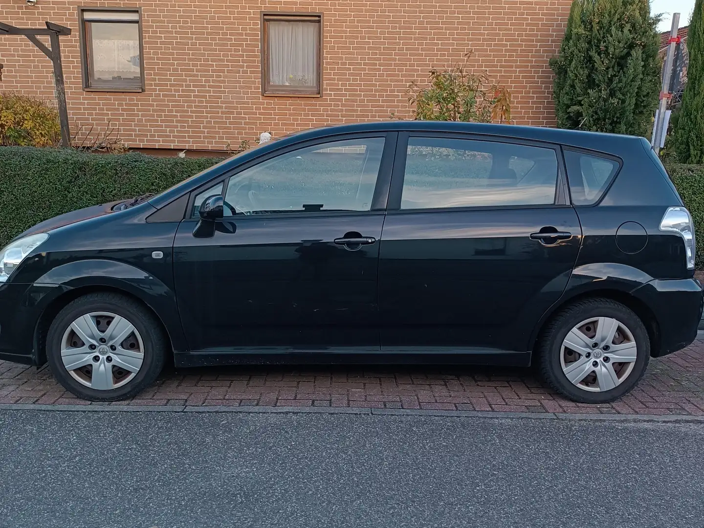 Toyota Corolla Verso Corolla Verso 1.8 1.8-l-VVT-i Sol Black - 2