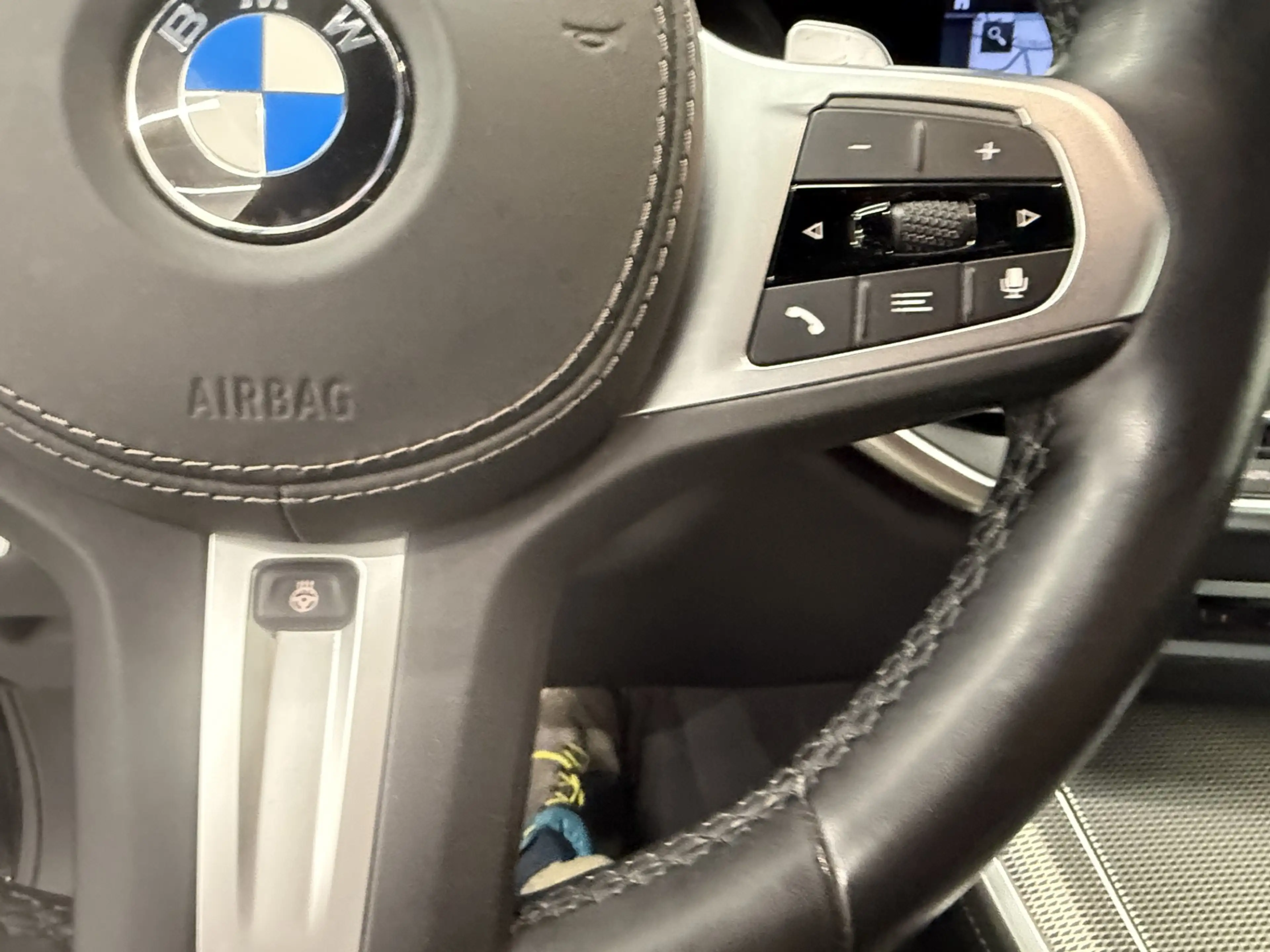 BMW X5 xDrive30d — photo 11