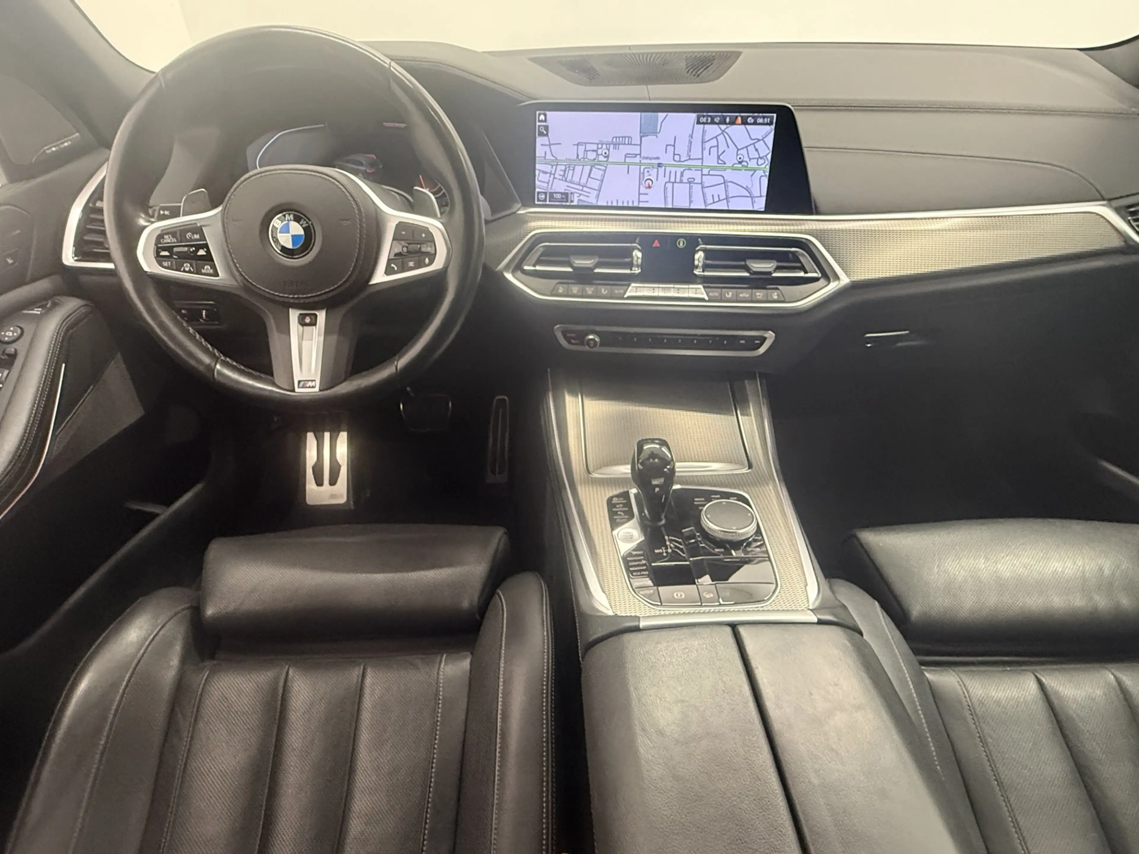 BMW X5 xDrive30d — photo 6