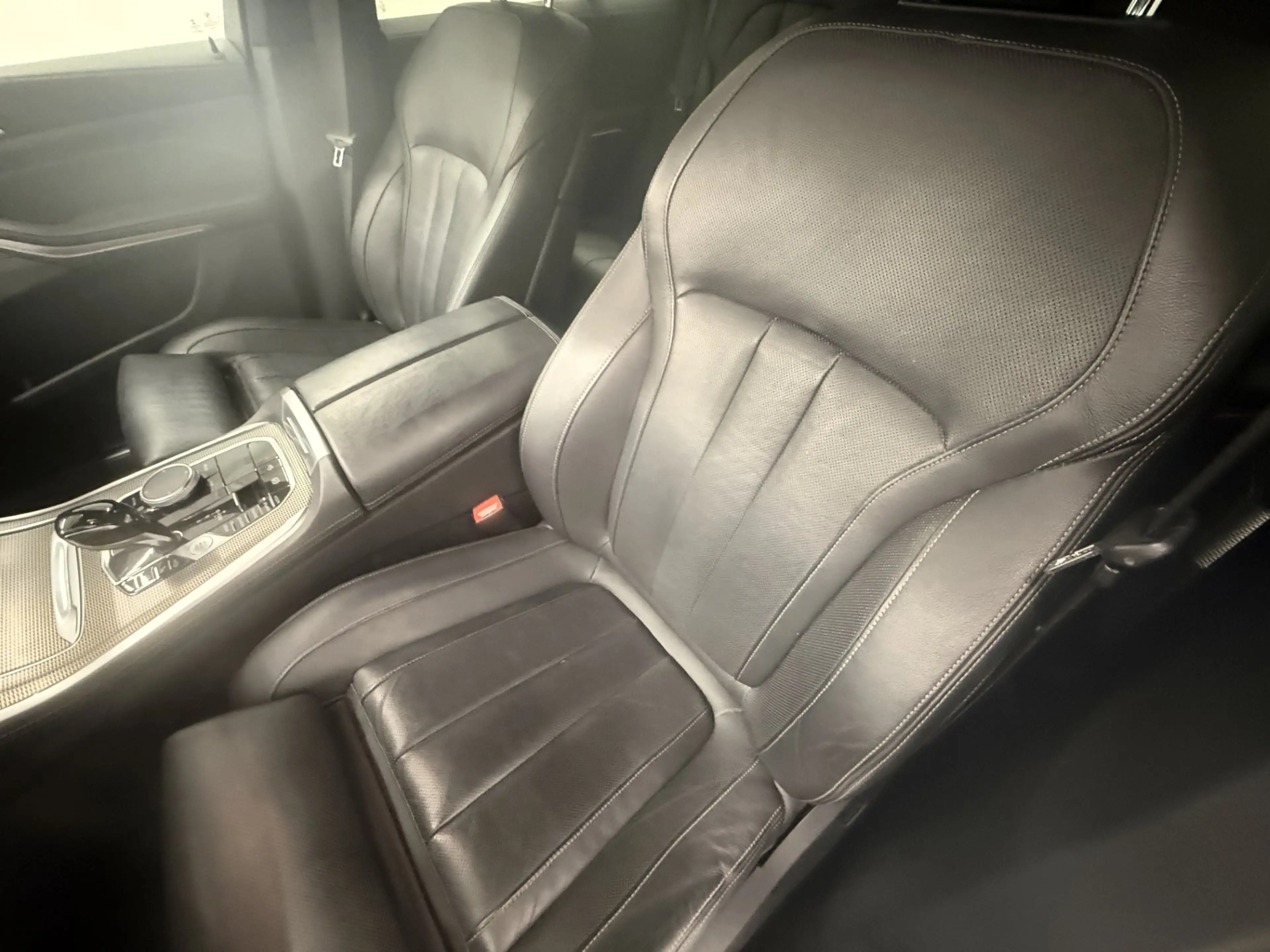 BMW X5 xDrive30d — photo 12