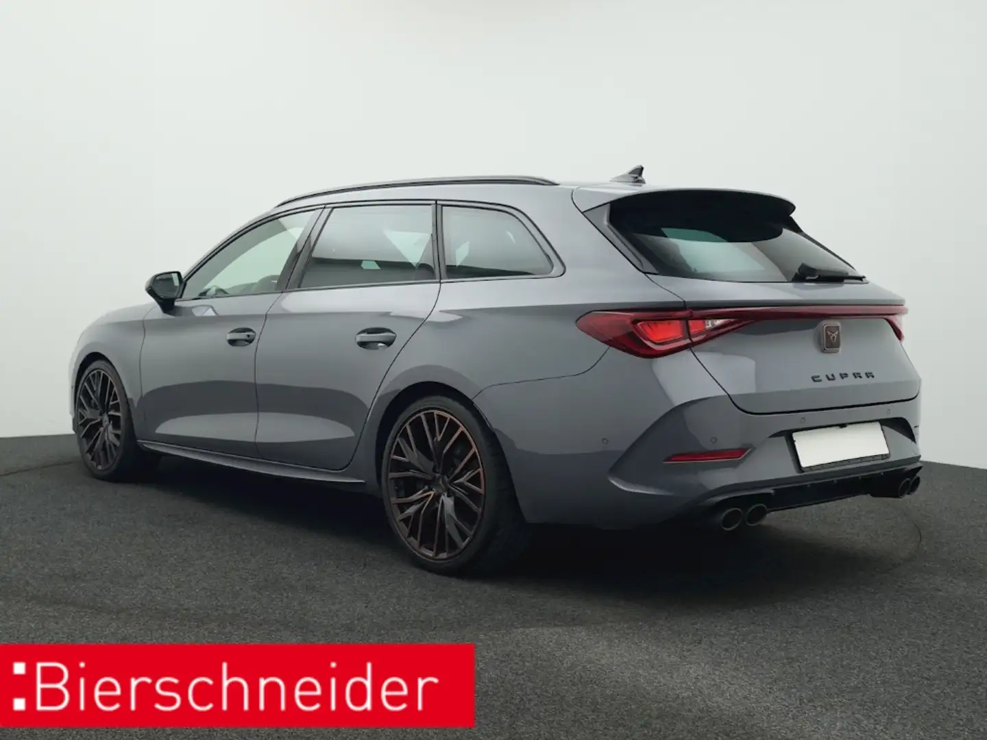 CUPRA Leon Sportstourer 2.0 TSI DSG 4Dr. VZ PANO AHK ACC ALU Grau - 2