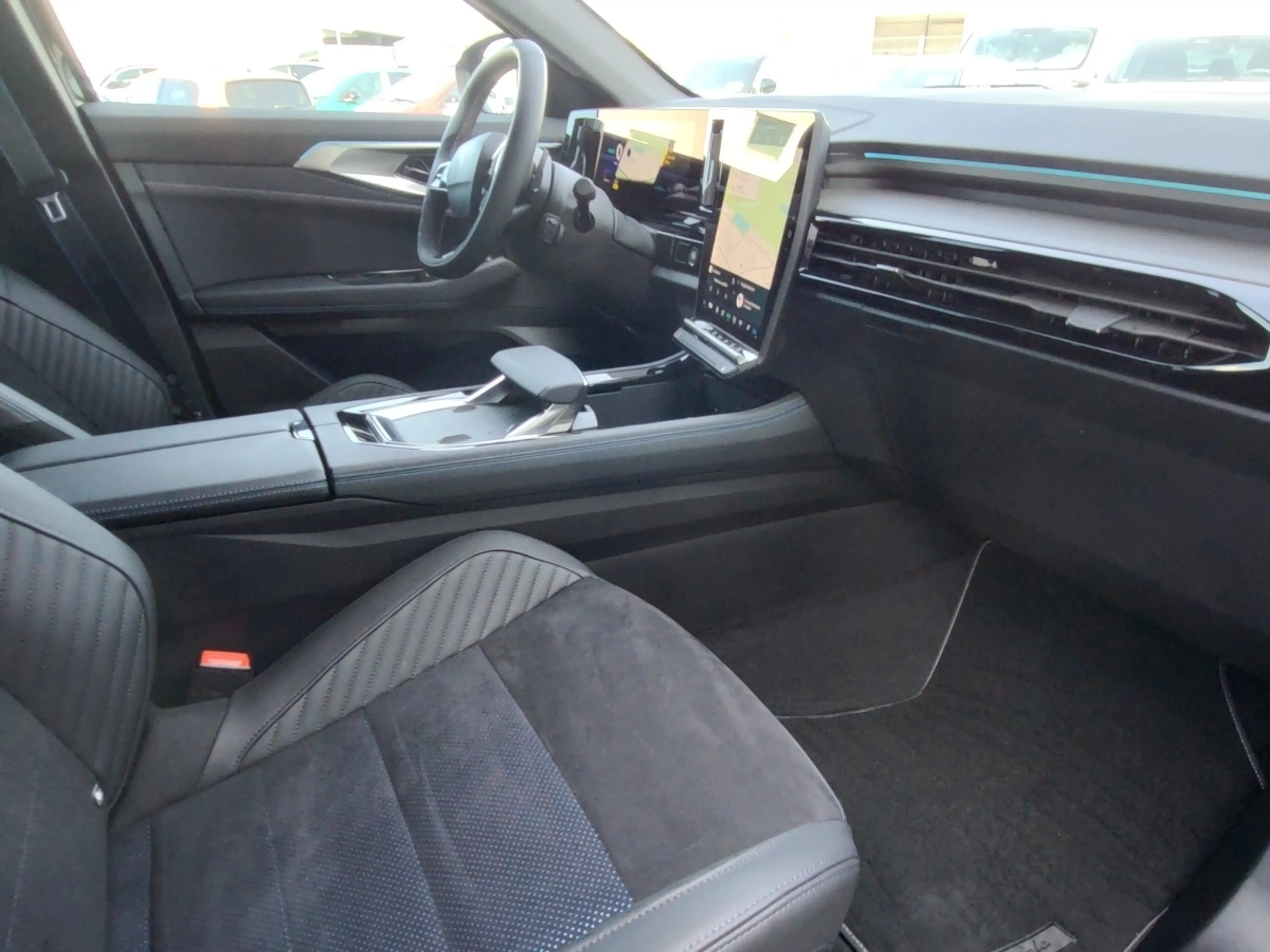 Renault Rafale Esprit Alpine E-Tech Full Hybrid 200*GJR*SHZ* — photo 11