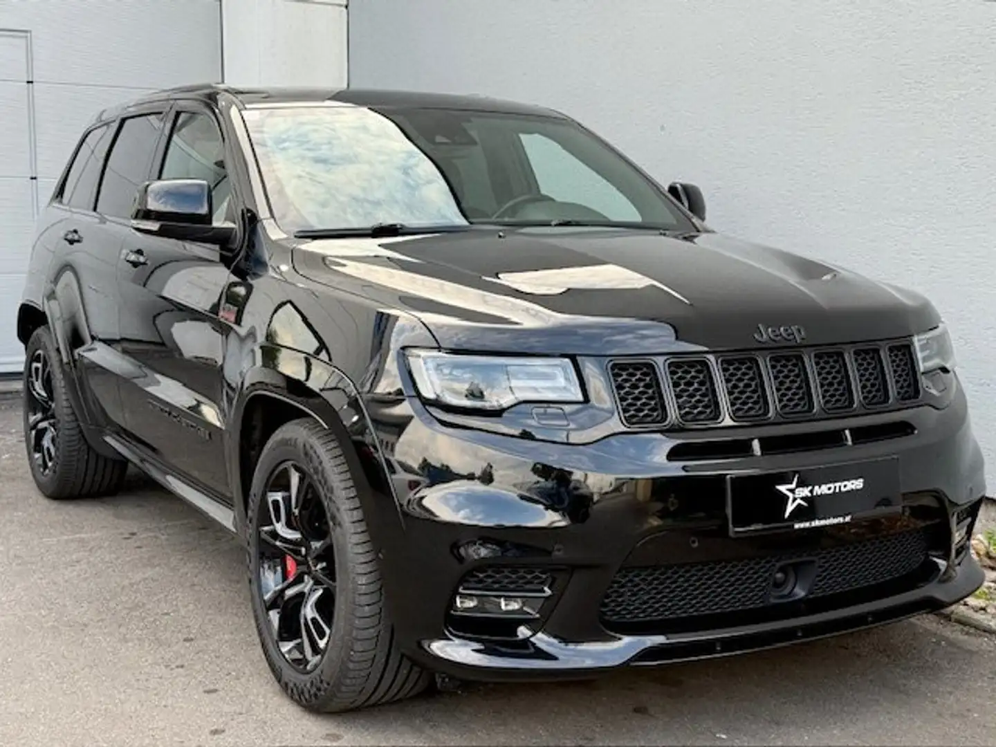 Jeep Grand Cherokee Grand Cherokee 6,4 V8 HEMI SRT SRT Schwarz - 1