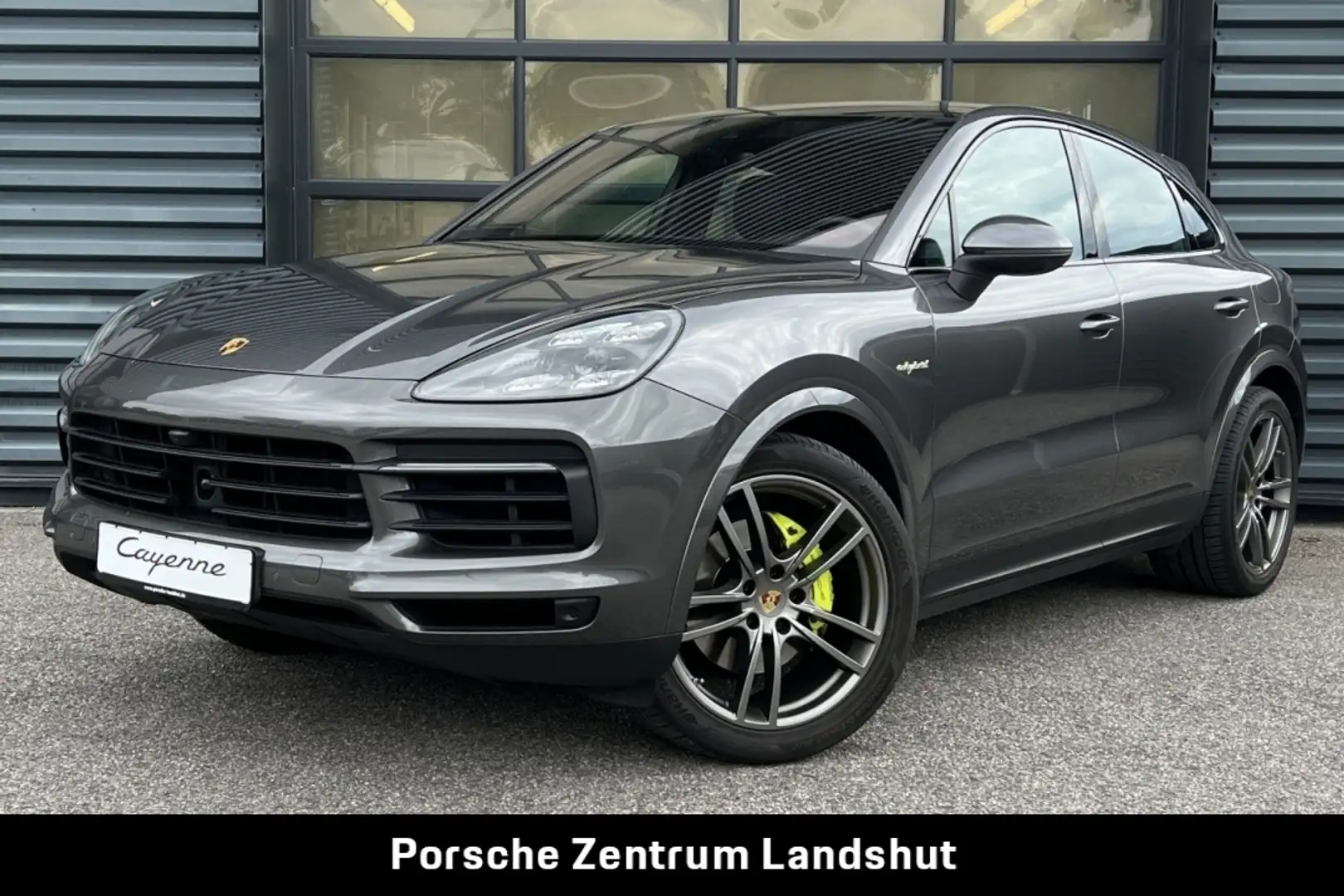 Porsche Cayenne E-Hybrid Coupé | Hinterachslenkung | Grijs - 1