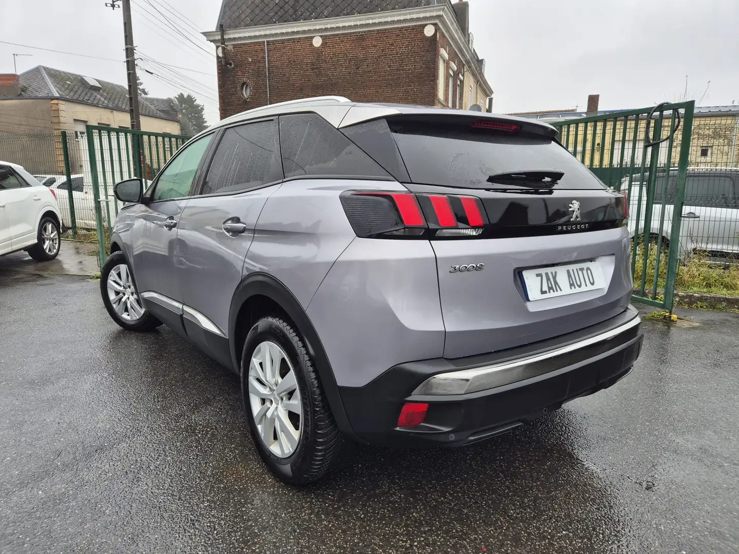 Peugeot 3008 3008 BlueHDi 130ch S Gris - 2