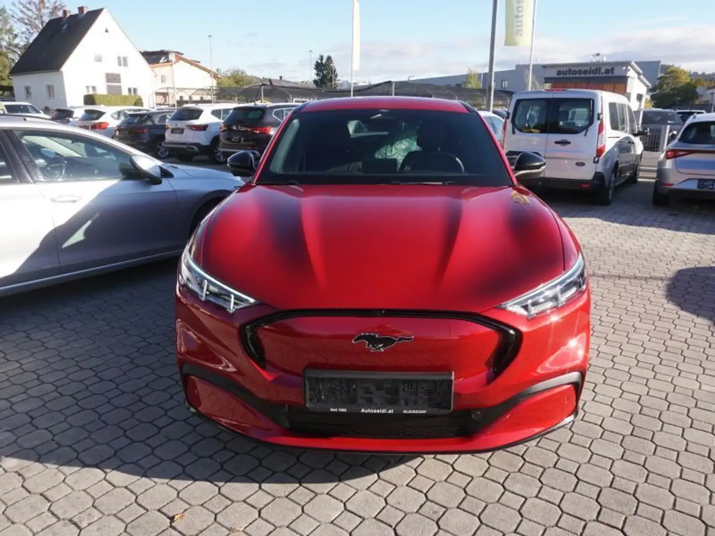 Ford Mustang Mach-E AWD Standard Range *19"ALU+LED+NAVI* Rot - 2
