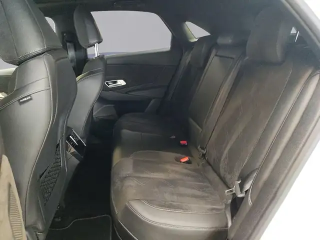 DS Automobiles DS 7 Crossback view 13