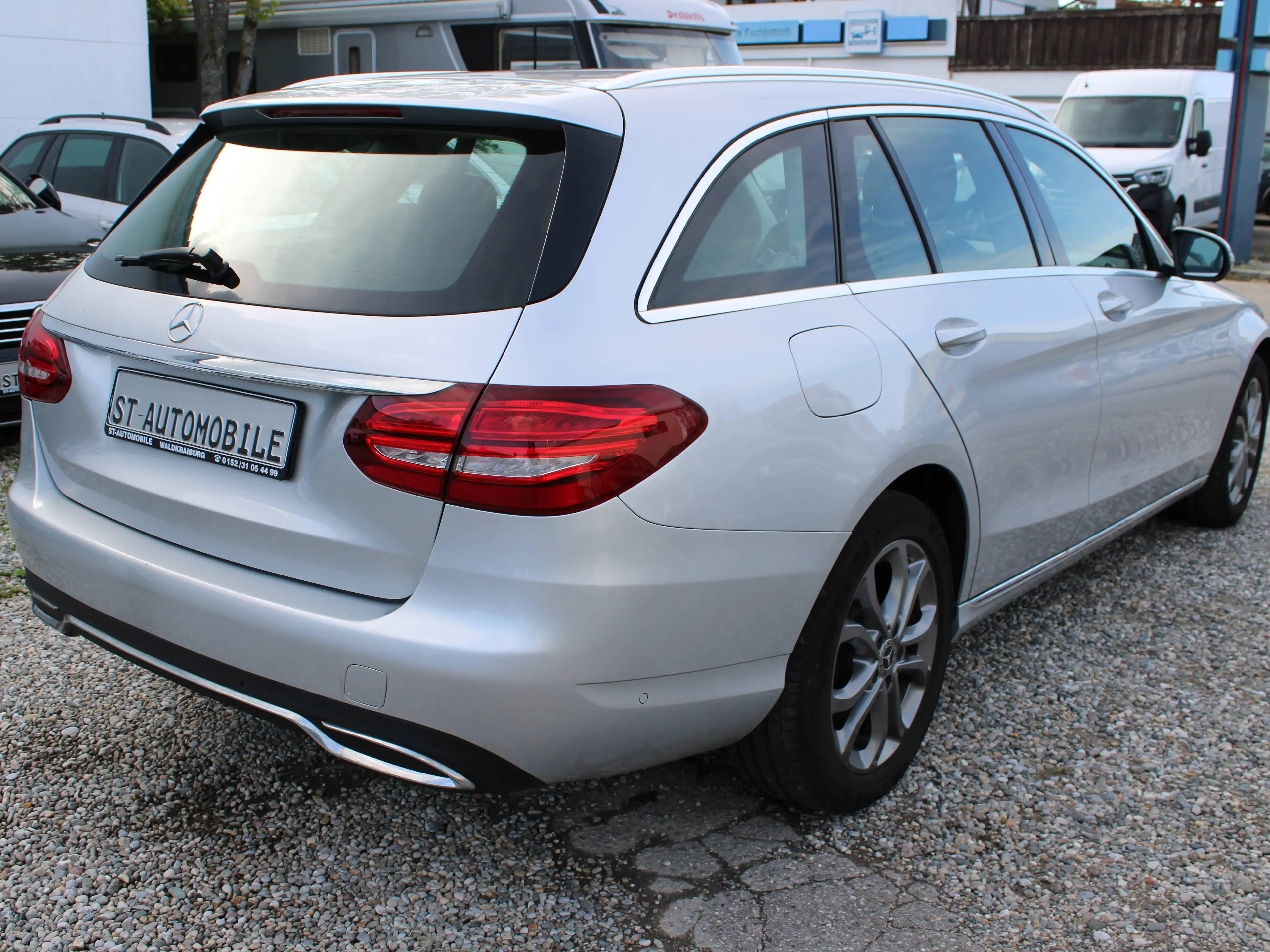 Mercedes-Benz C 250 C 250 BlueTec / d (205.208) — photo 5