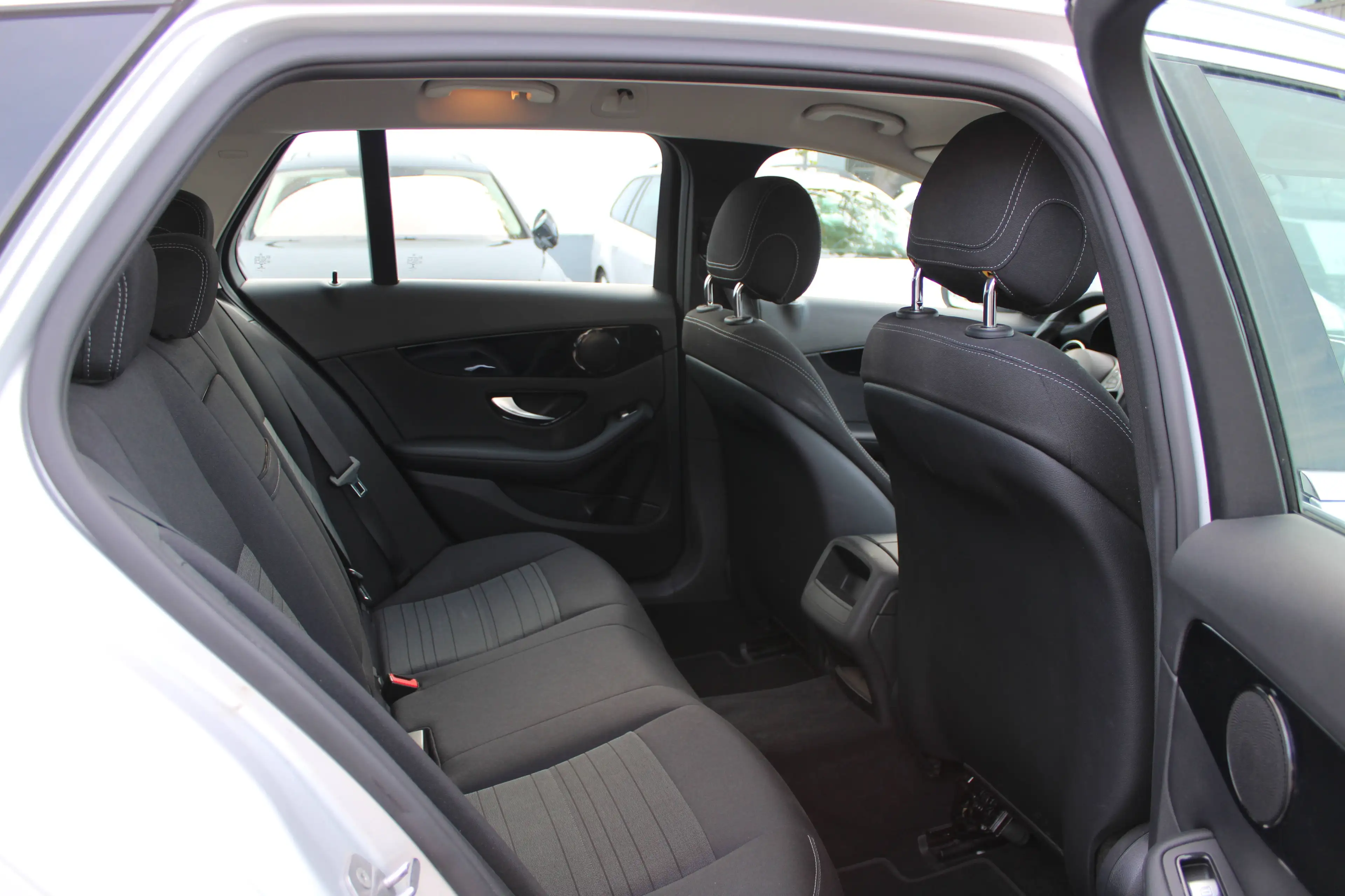 Mercedes-Benz C 250 C 250 BlueTec / d (205.208) — photo 12