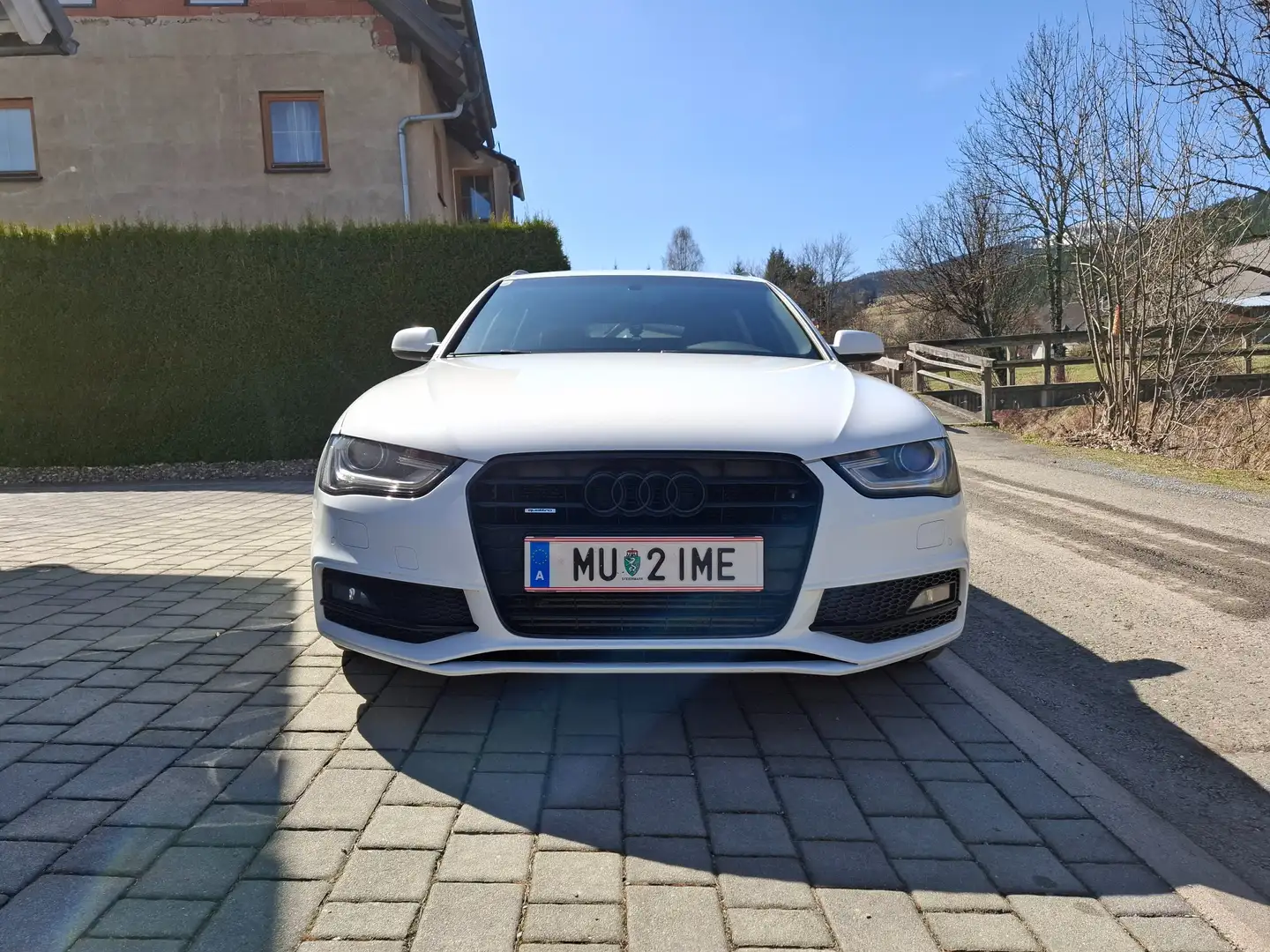 Audi A4 A4 Avant 2,0 TDI quattro DPF Sport Sport Weiß - 1