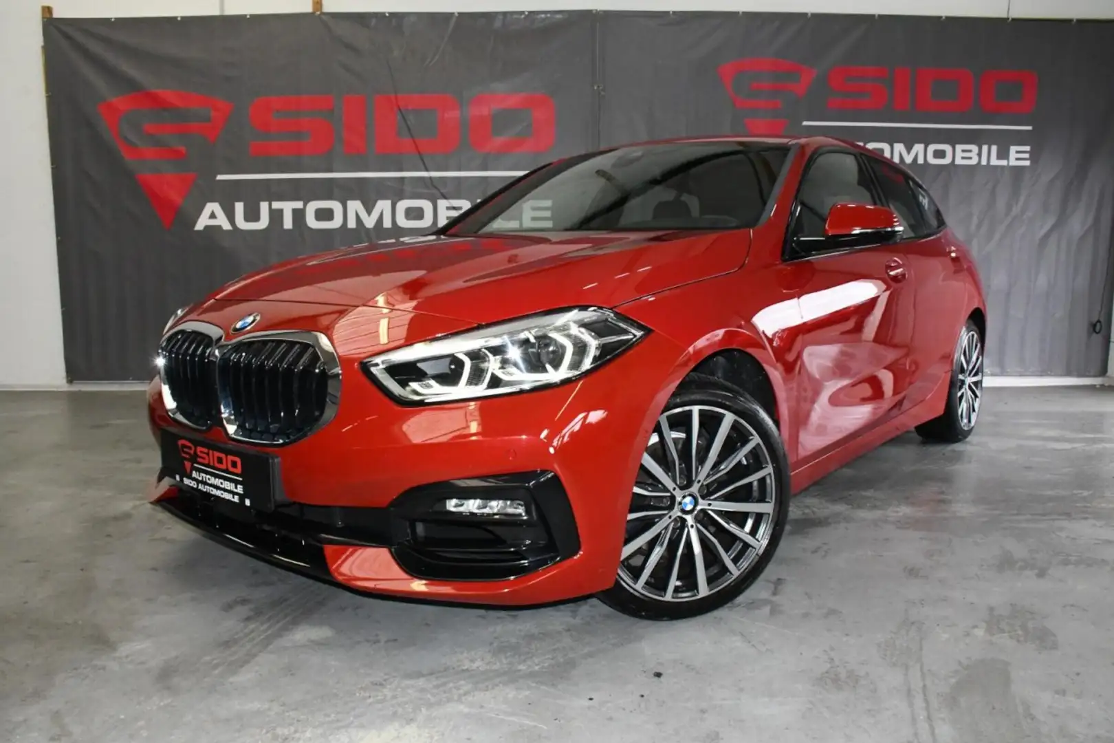 BMW 118 i Lim. SPORT*HuD*PANO*H&K*VIRT*CAM*NAV* Klima Rot - 1