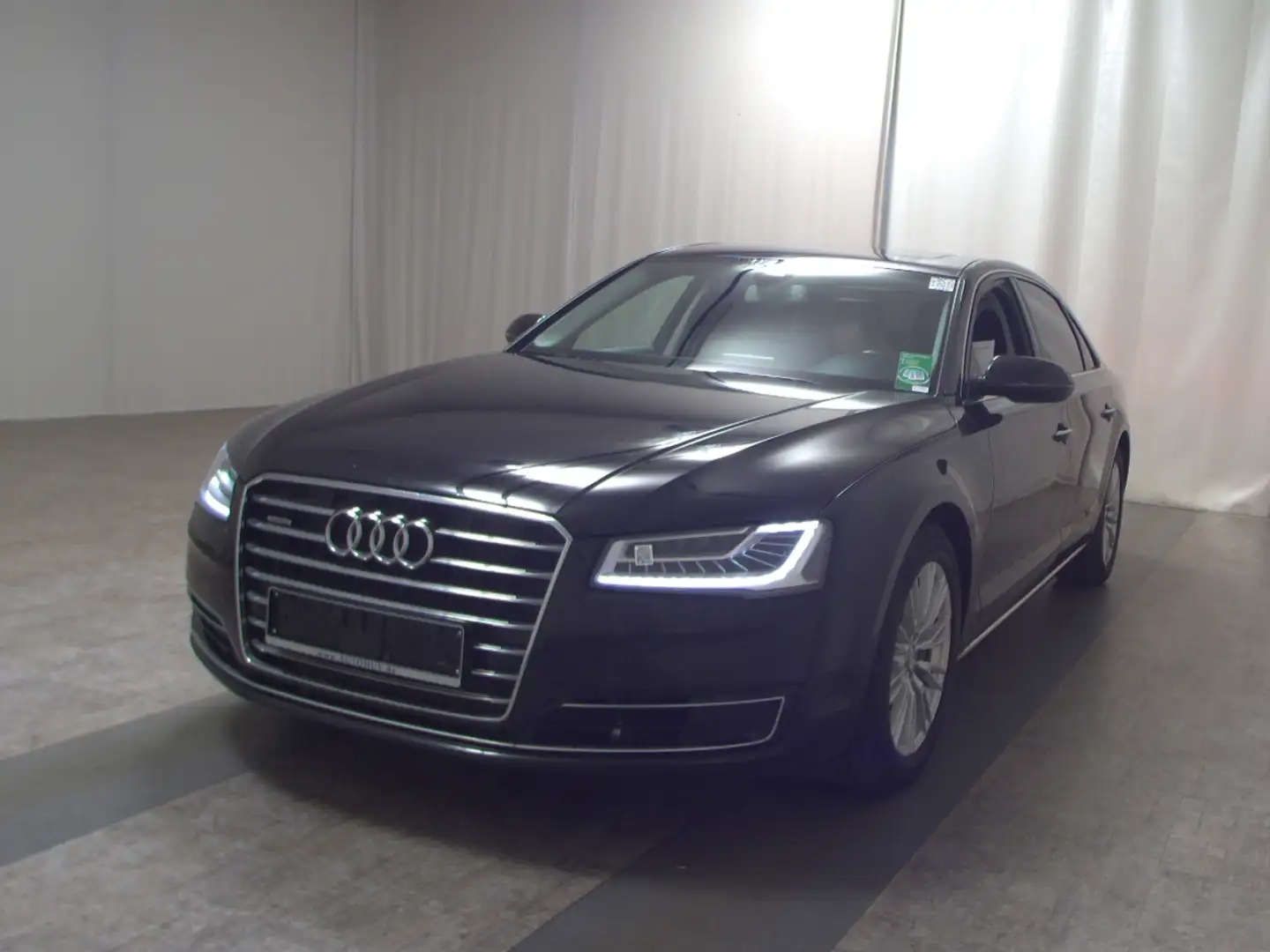 Audi A8 Lang 3.0 TDI Qu. Lang Leder Navi GSD Matrix Zwart - 2