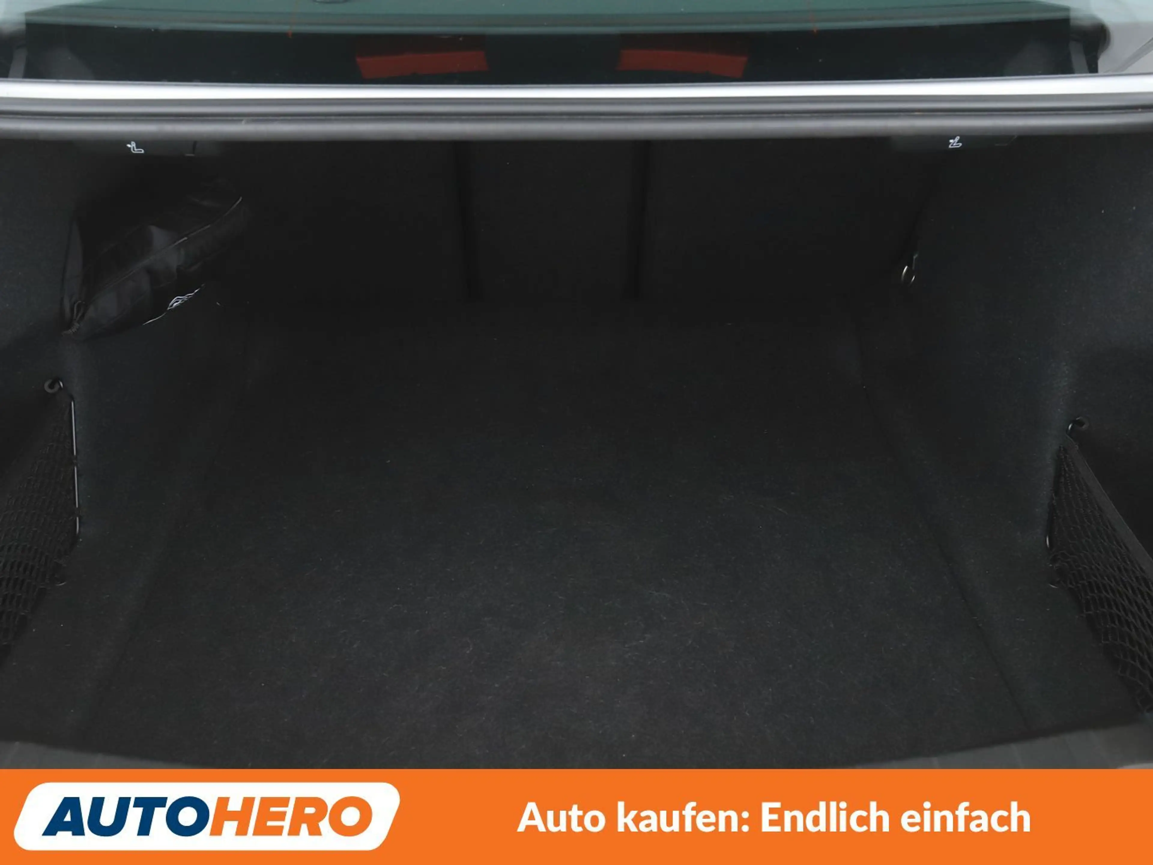 BMW 330 330i Luxury Line Aut.*NAVI*ACC*PANO*SHZ*PDC* — photo 17