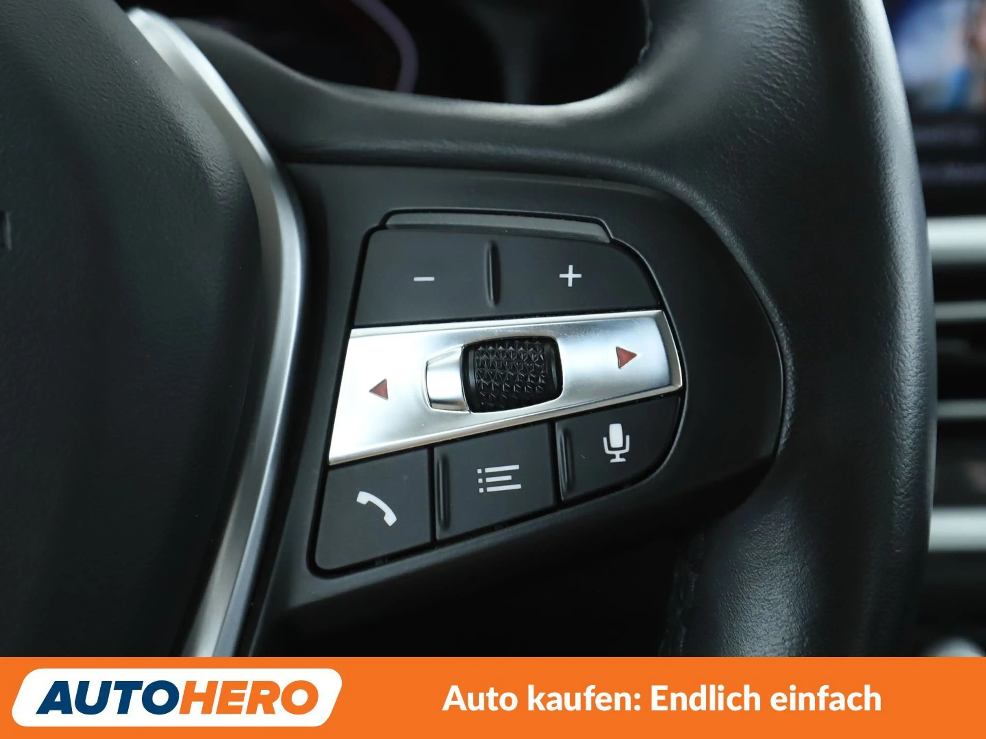 BMW 330 330i Luxury Line Aut.*NAVI*ACC*PANO*SHZ*PDC* — photo 26