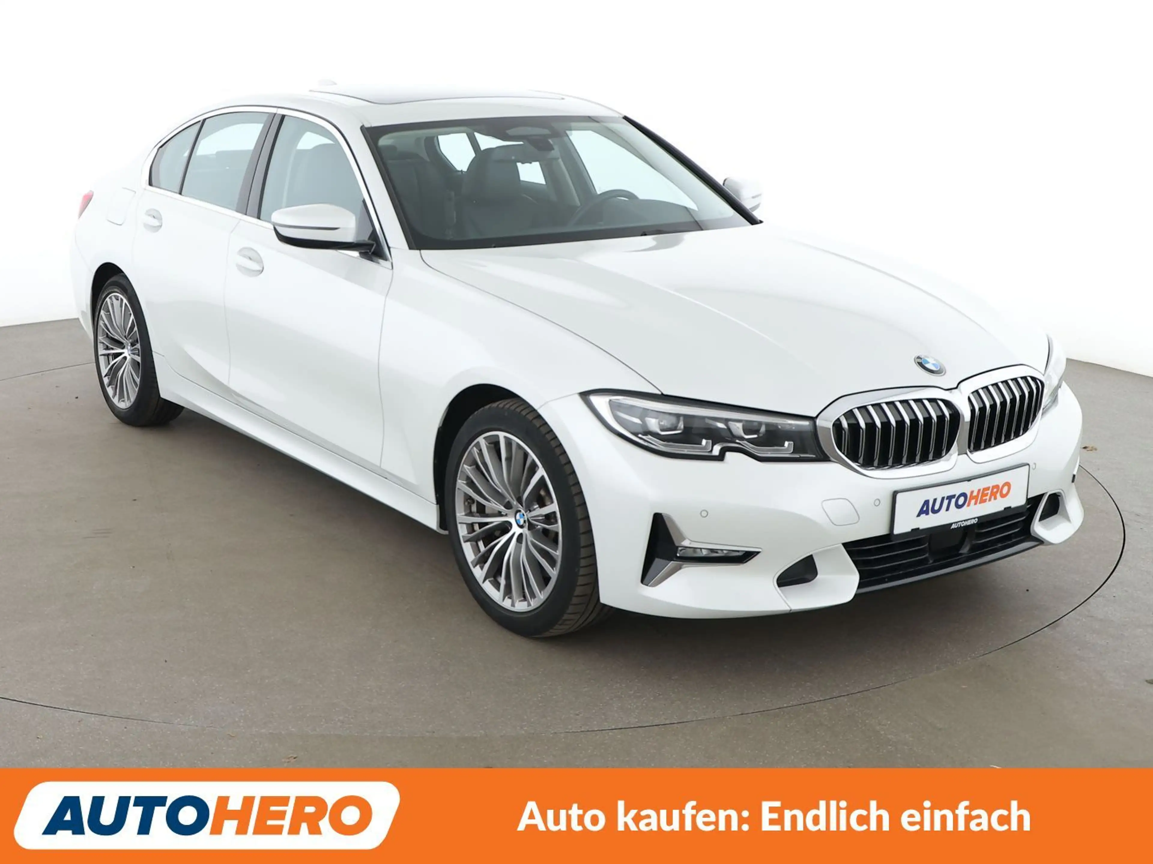 BMW 330 330i Luxury Line Aut.*NAVI*ACC*PANO*SHZ*PDC* — photo 8