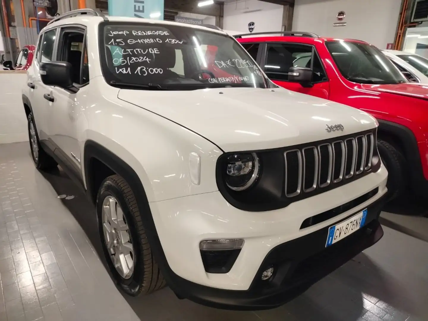 Jeep Renegade 1.5 Turbo T4 MHEV Altitude MY24 FULL LED Blanc - 1