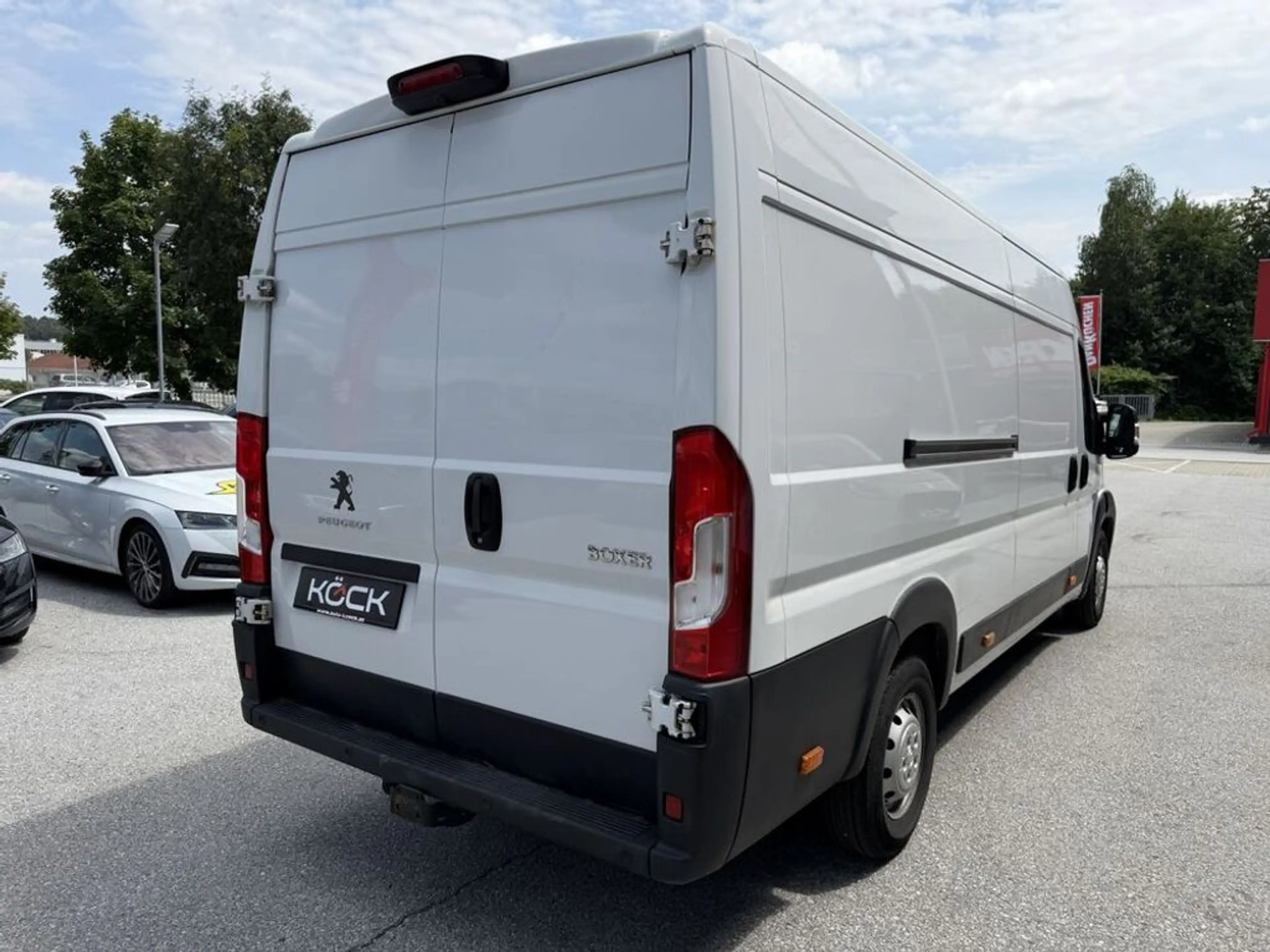 Peugeot Boxer 35+ L4H2 BlueHDi 140 S&S — photo 7