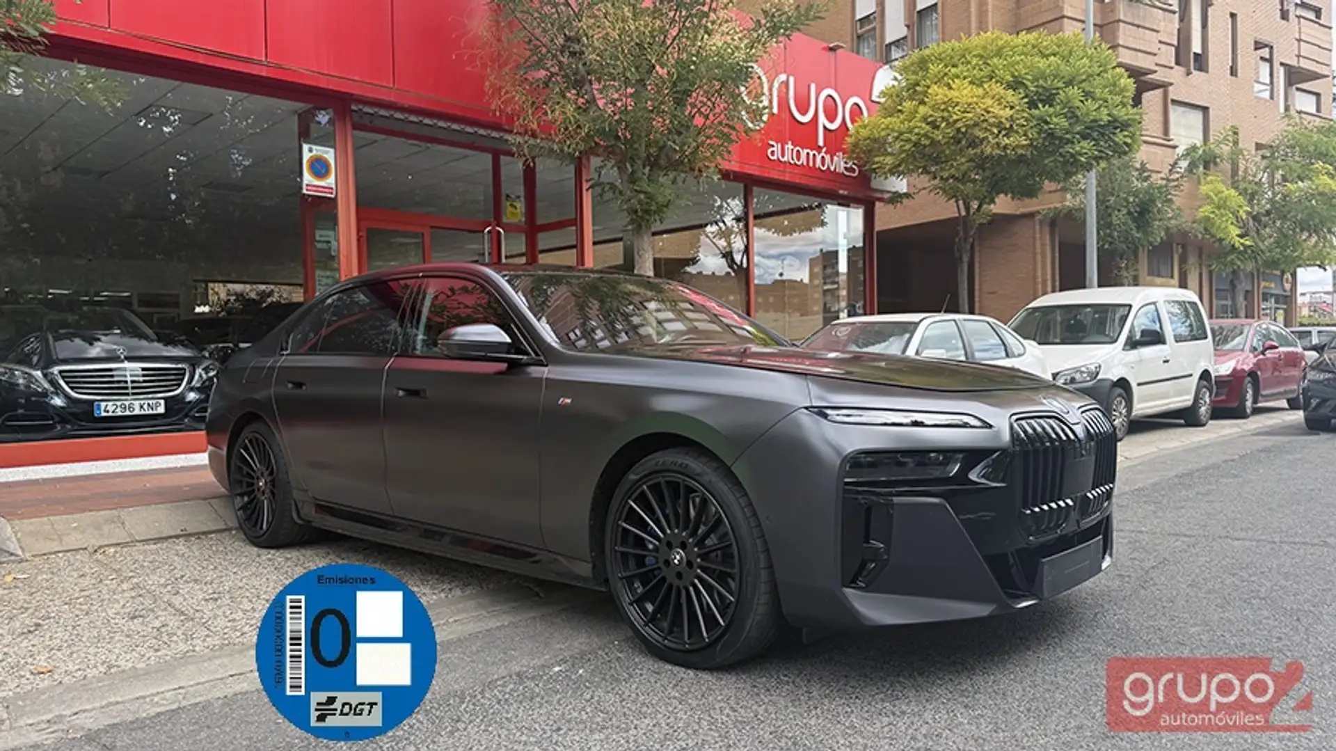BMW 750 750e xDrive Gris - 1