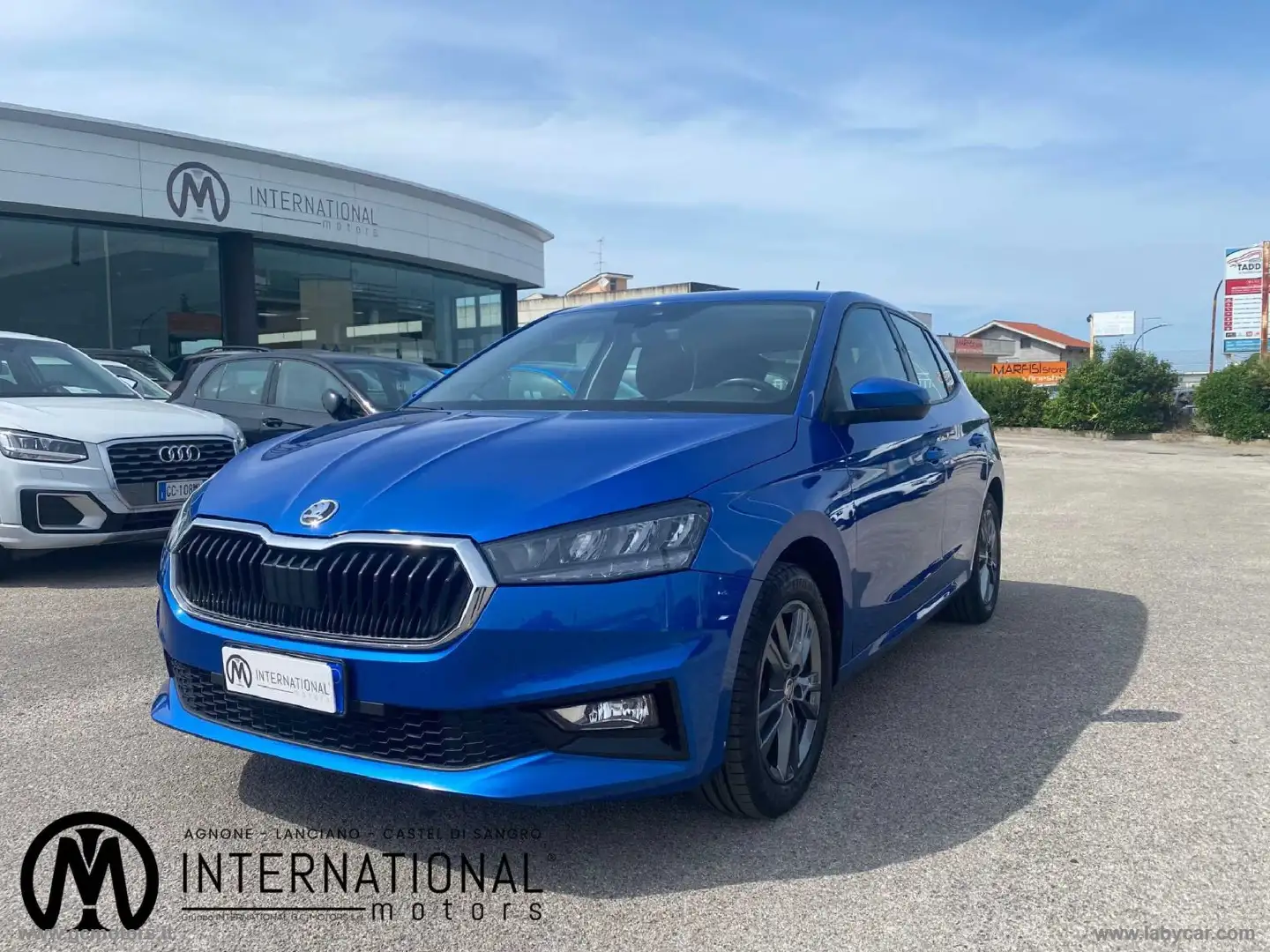 Skoda Fabia 1.0 MPI EVO 80 CV Ambition Bleu - 1