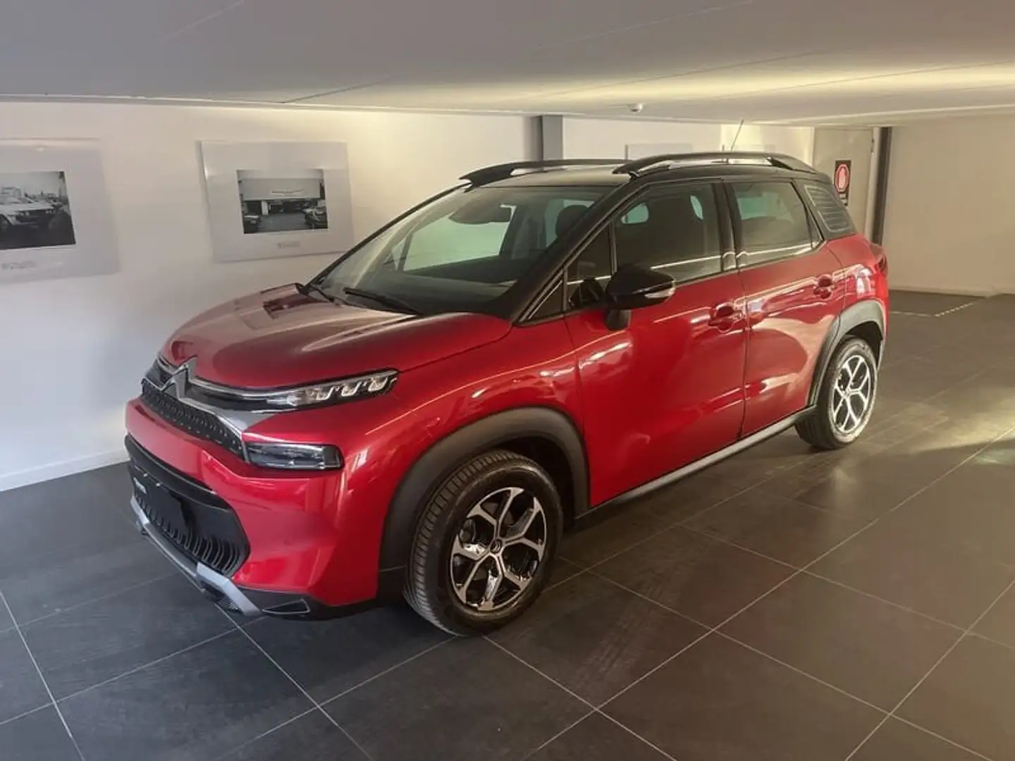 Citroen C3 Aircross PureTech 110 S&S Shine Piros - 1