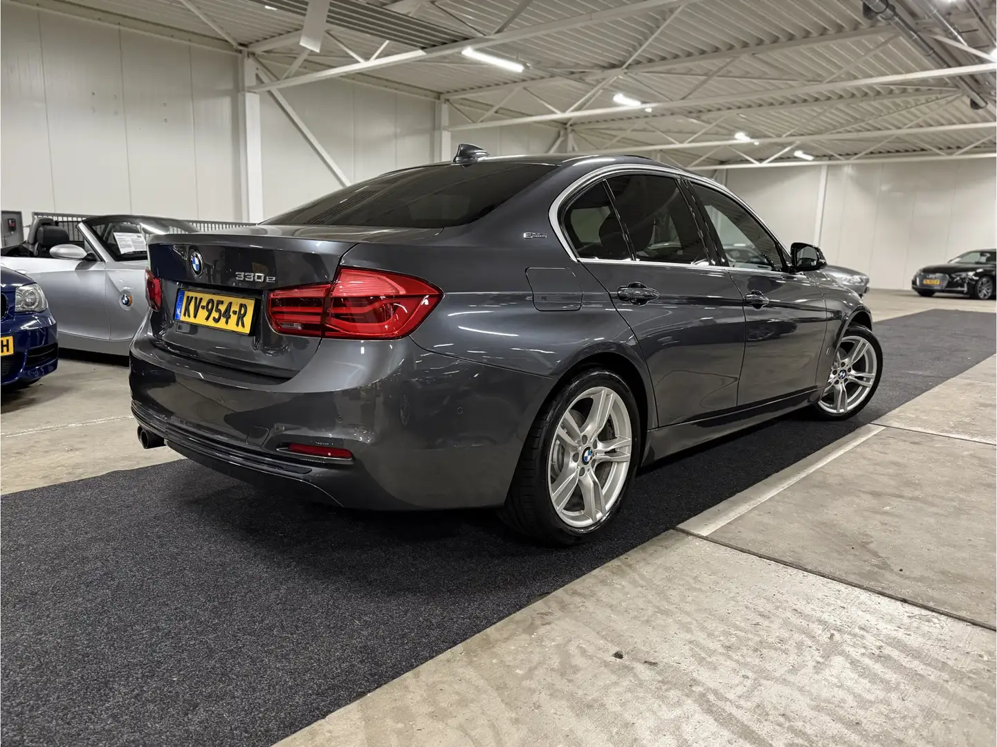 BMW 330 3-Serie [F30] 330e Iperformance Sport Line l Pano Szürke - 2
