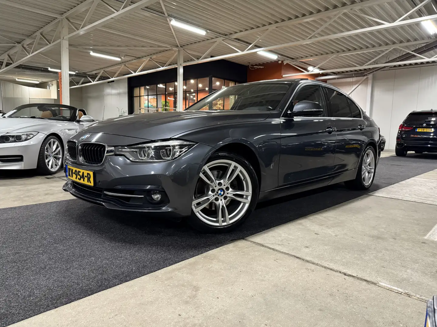 BMW 330 3-Serie [F30] 330e Iperformance Sport Line l Pano Szürke - 1