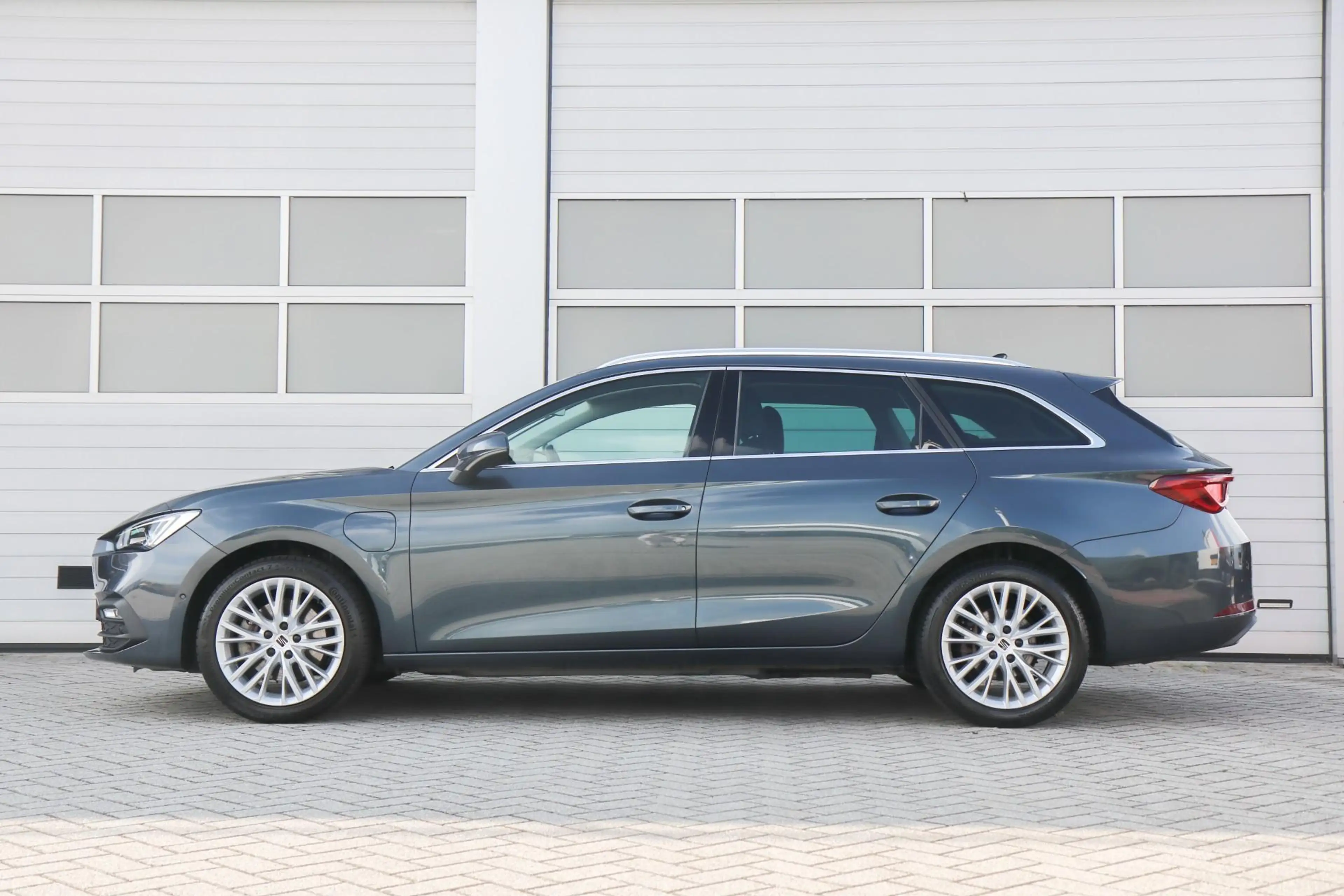 SEAT Leon e-Hybrid Sportstourer 1.4 TSI eHybrid 204pk PHEV Ecellence — photo 13