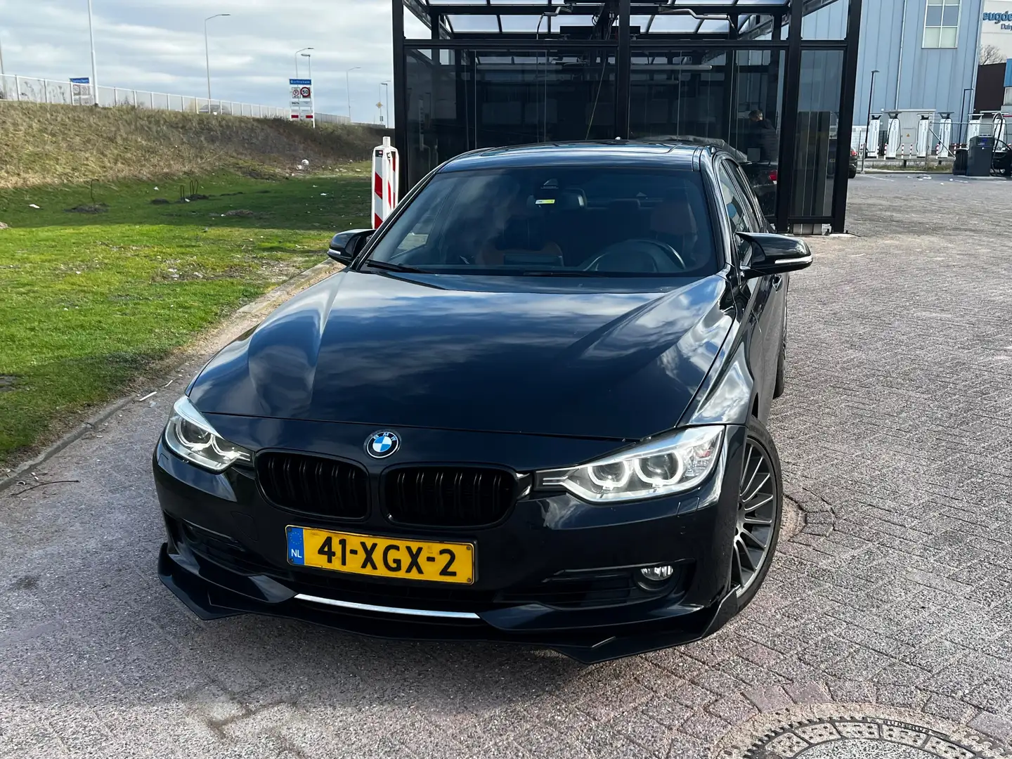 BMW 328 330 328i High Executive Černá - 1