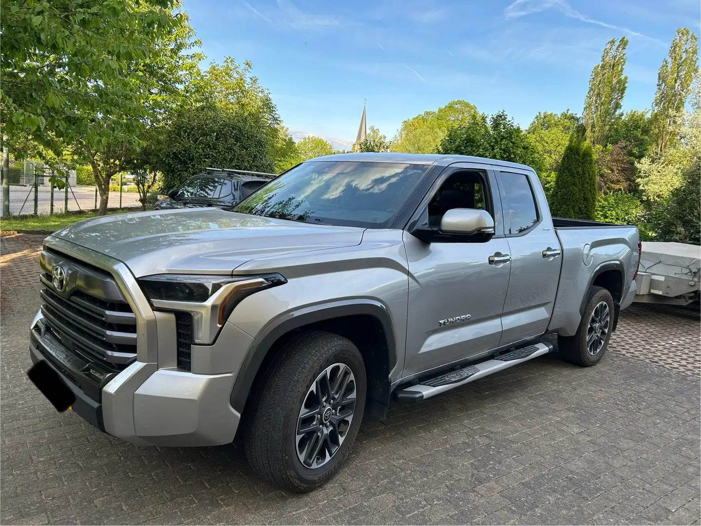 Toyota Tundra Limited Argintiu - 1