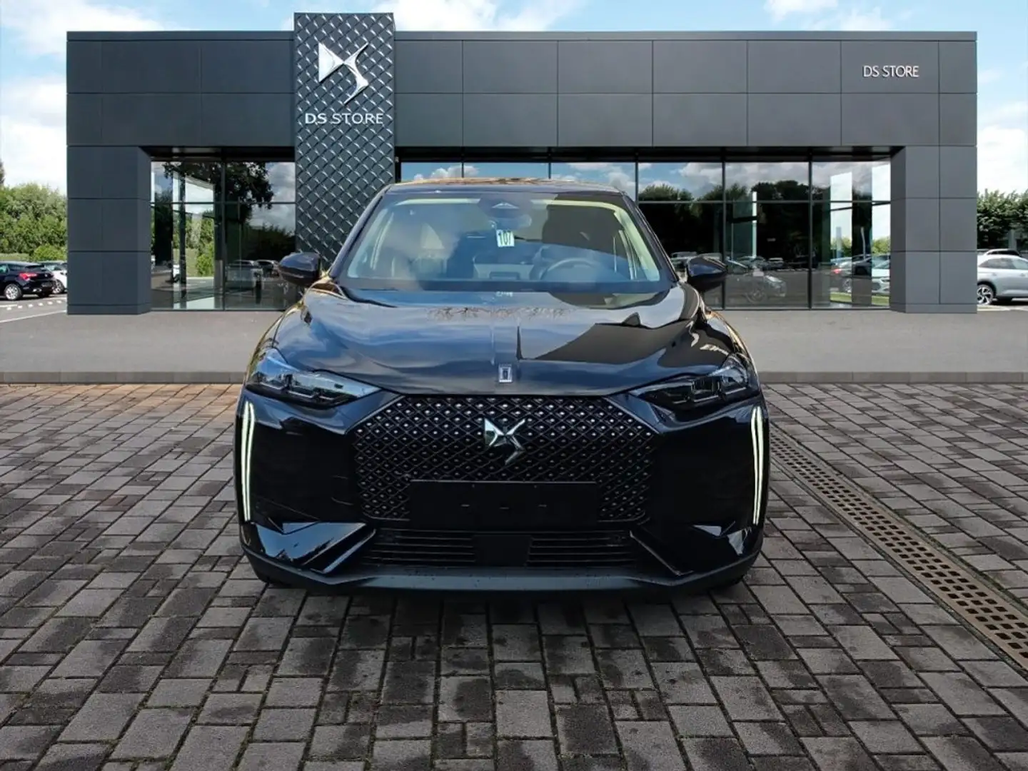 DS Automobiles DS 3 Hybrid 145 Pallas+ Schwarz - 2