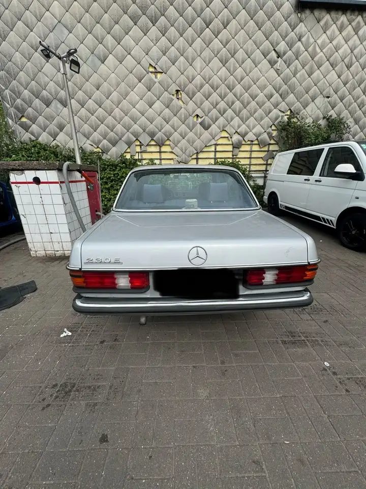 Mercedes-Benz 230, foto 9